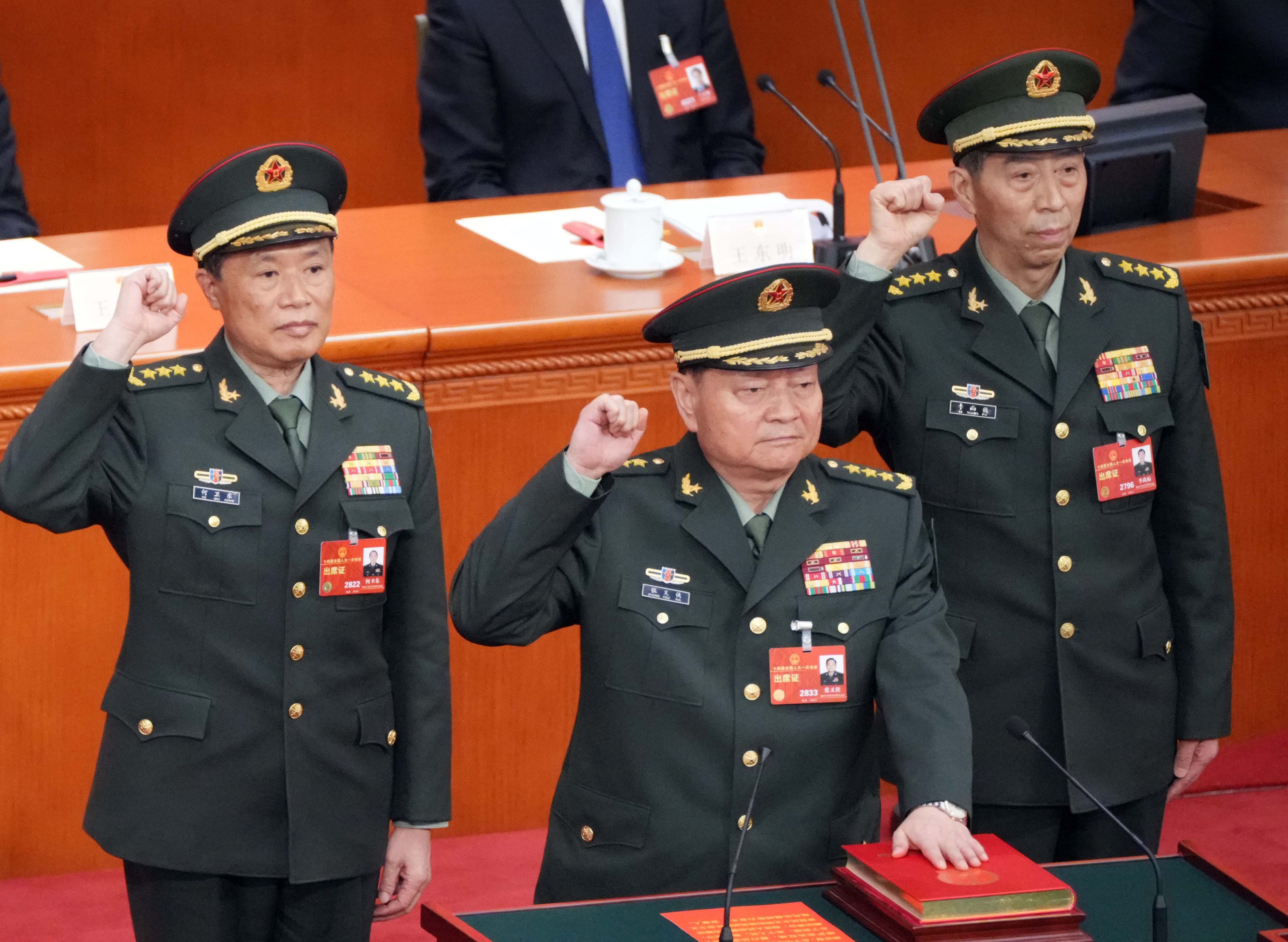 Heute.at - China entlässt zwei hochrangige Militär-Offiziere