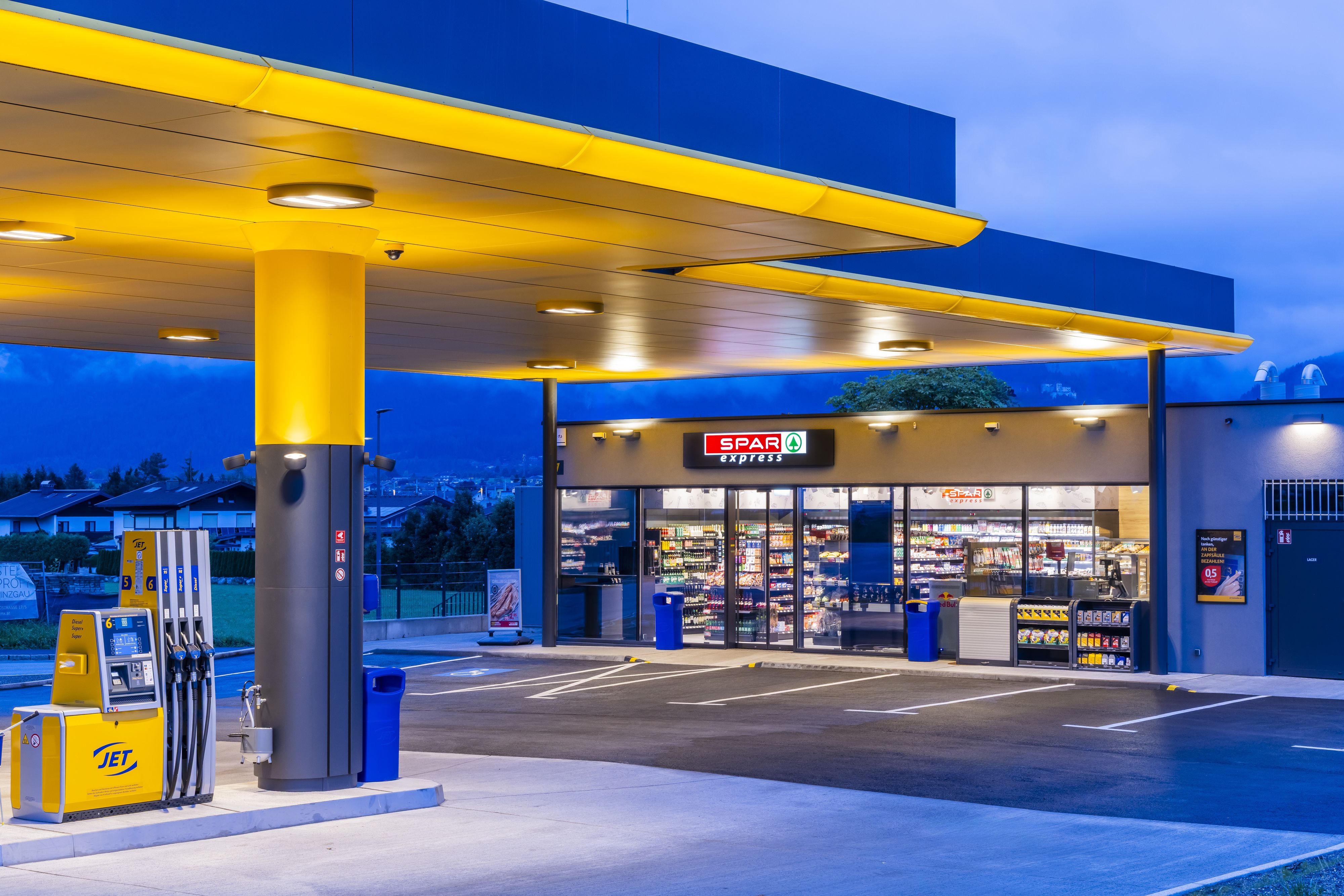 Heute.at - Nachts und am Wochenende – Spar weitet Preis-Hammer aus