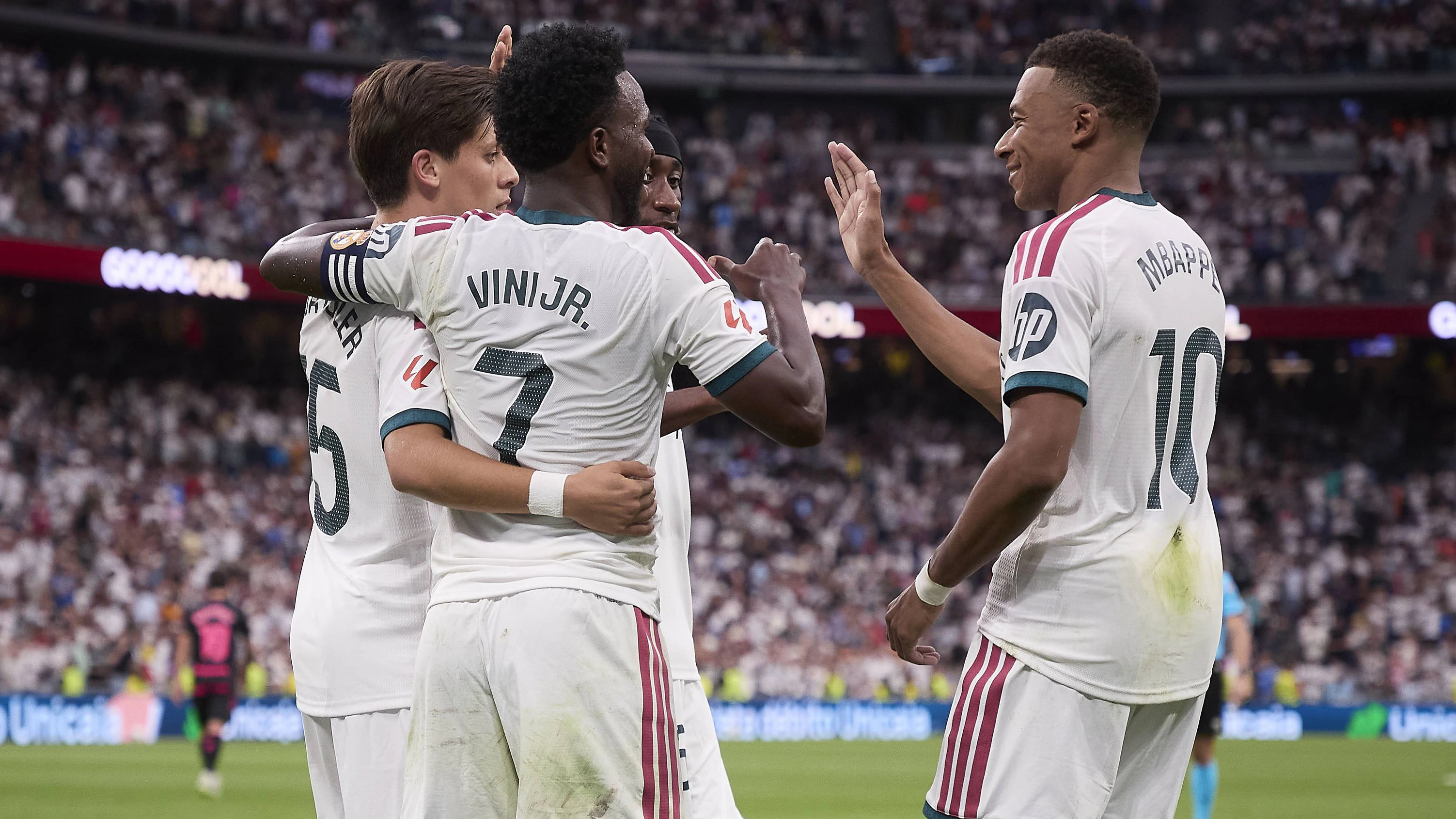 Die Real-Stars beim Jubeln. 