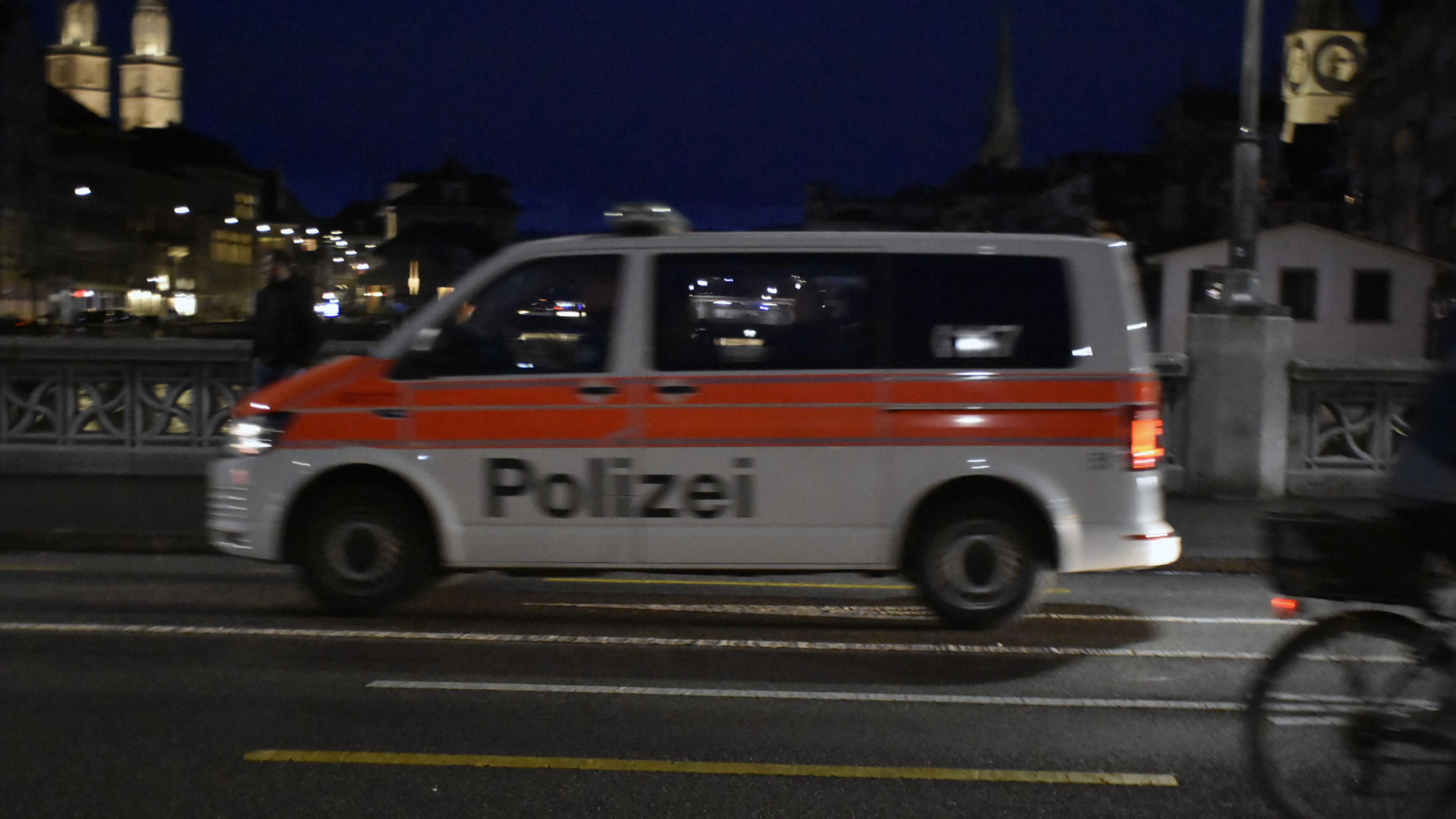 Die Schweizer Polizei erhöht die Präsenz.