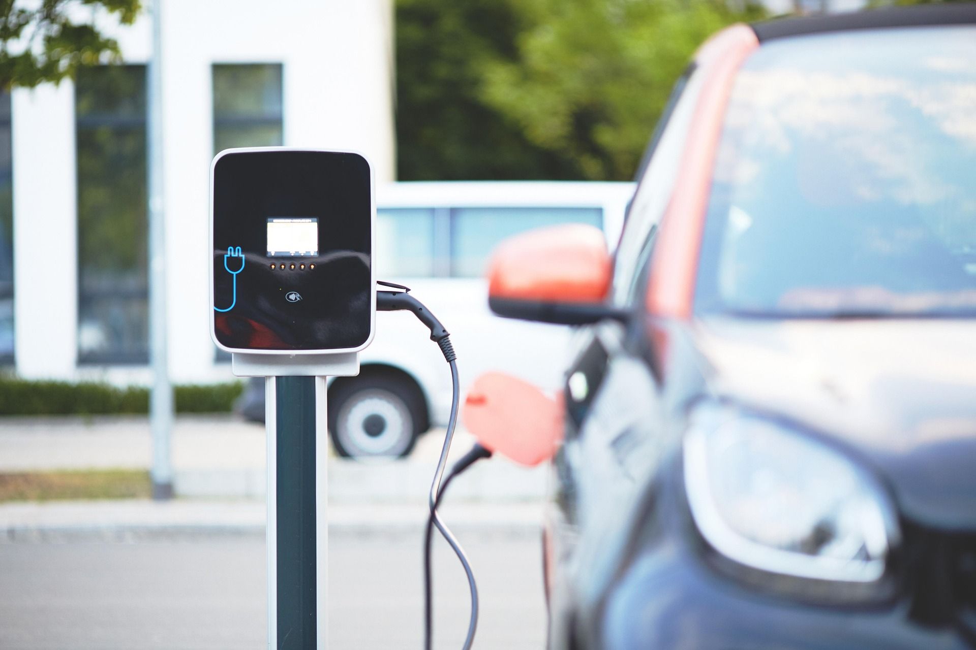 Elektroauto E-Auto Symbolbild