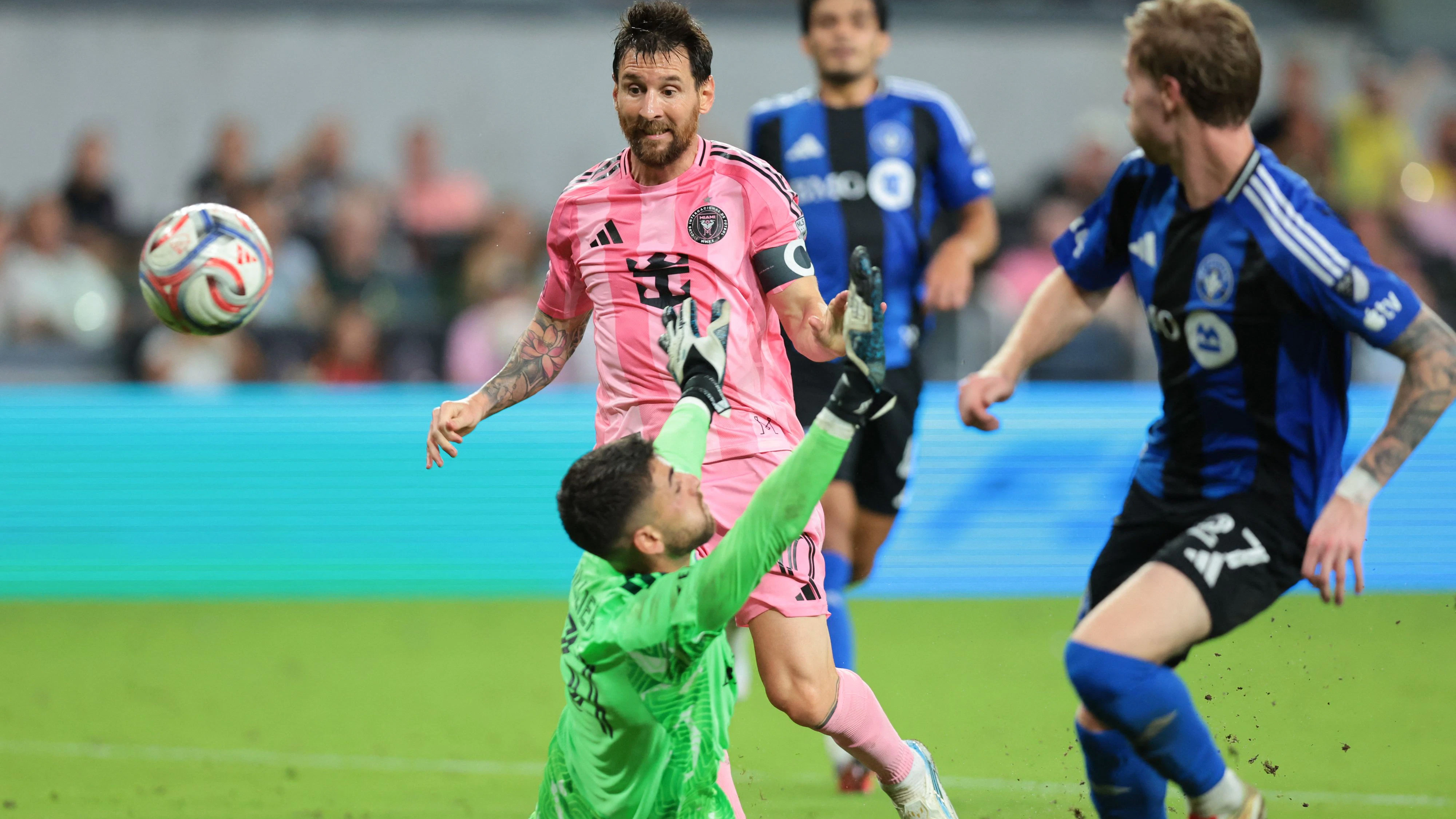 Heute.at - Viererpack! Messi meldet sich mit 7:1-Gala zurück