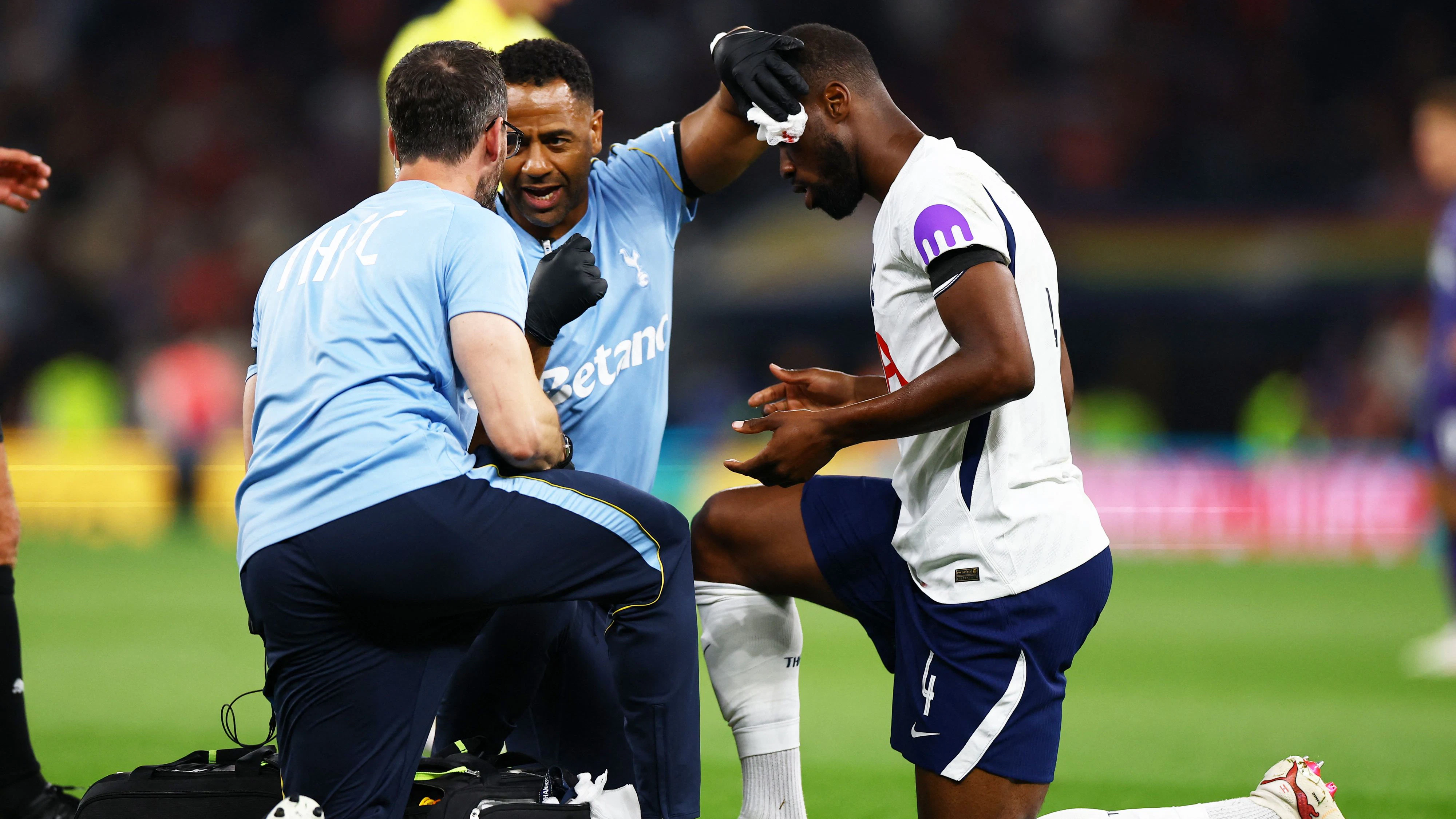 Heute.at - ÖFB-Star Danso will nichts wie weg von Tottenham