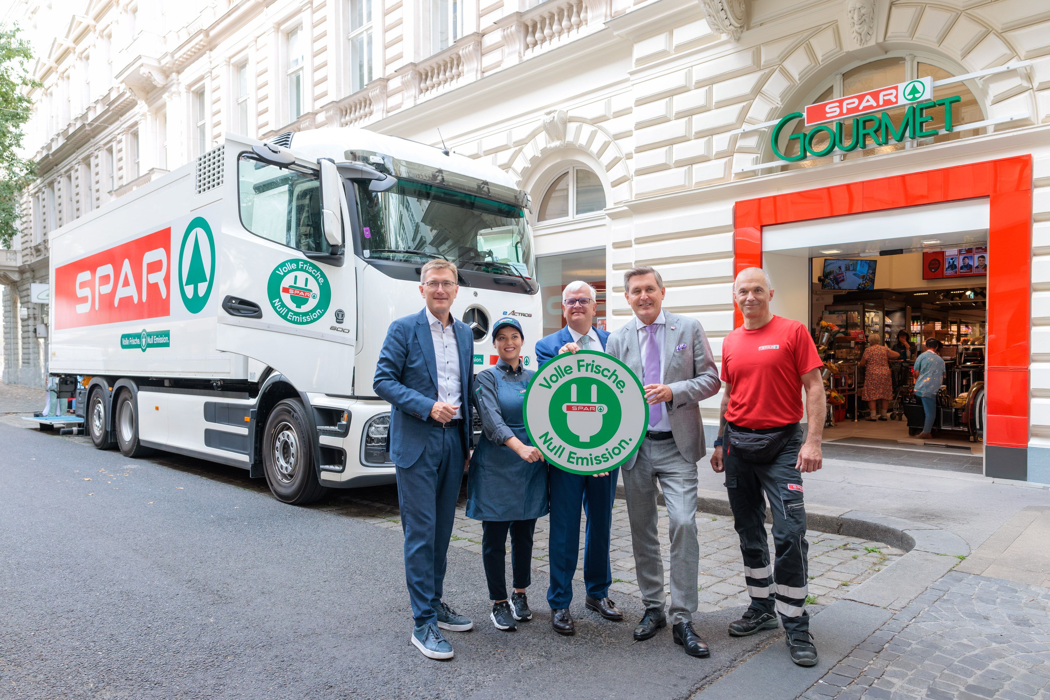 Heute.at - Spar geht Saft aus: Stromnetz bremst E-Lkw-Projekt