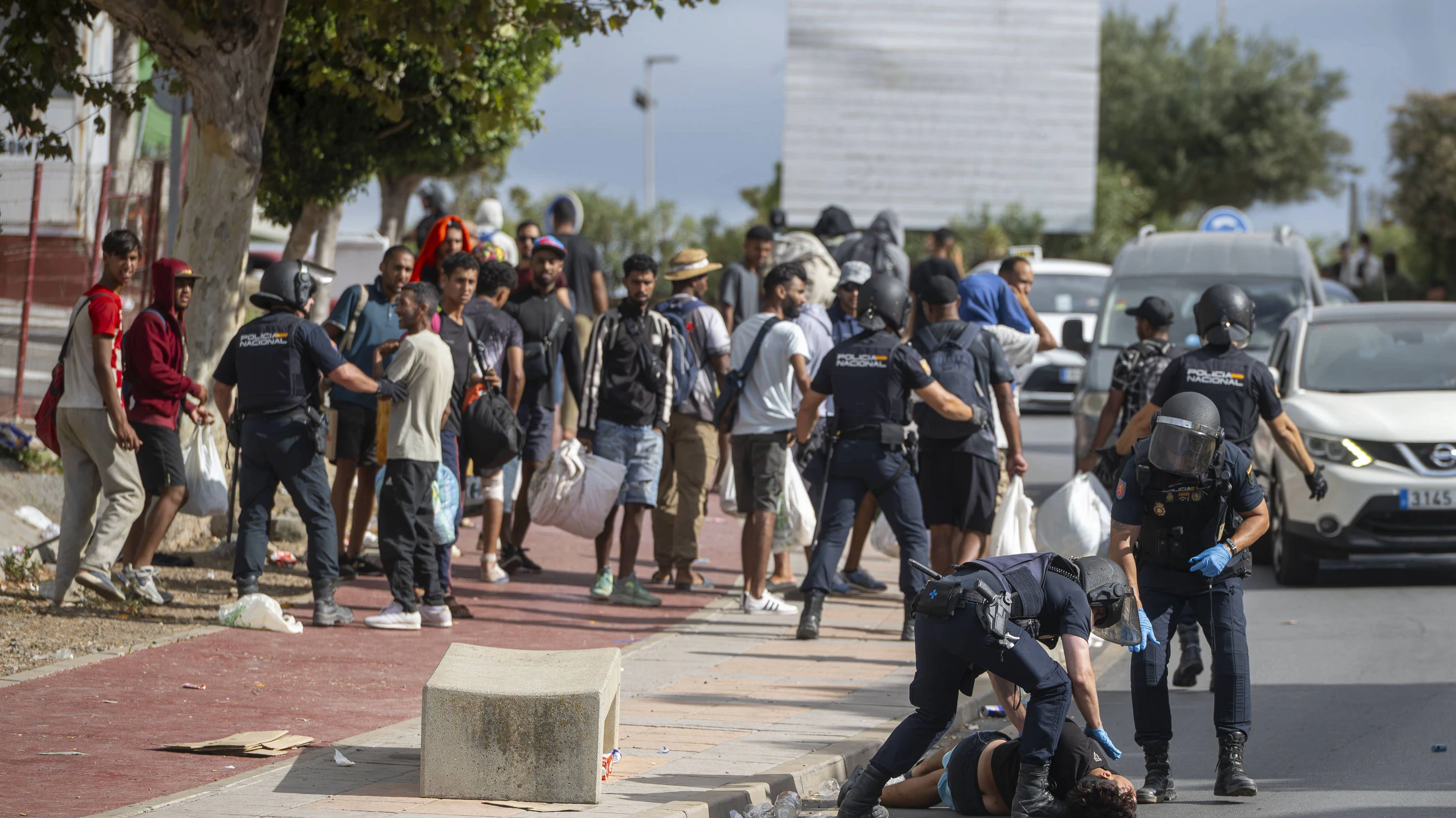In Ceuta bleibt die Lage angespannt.
