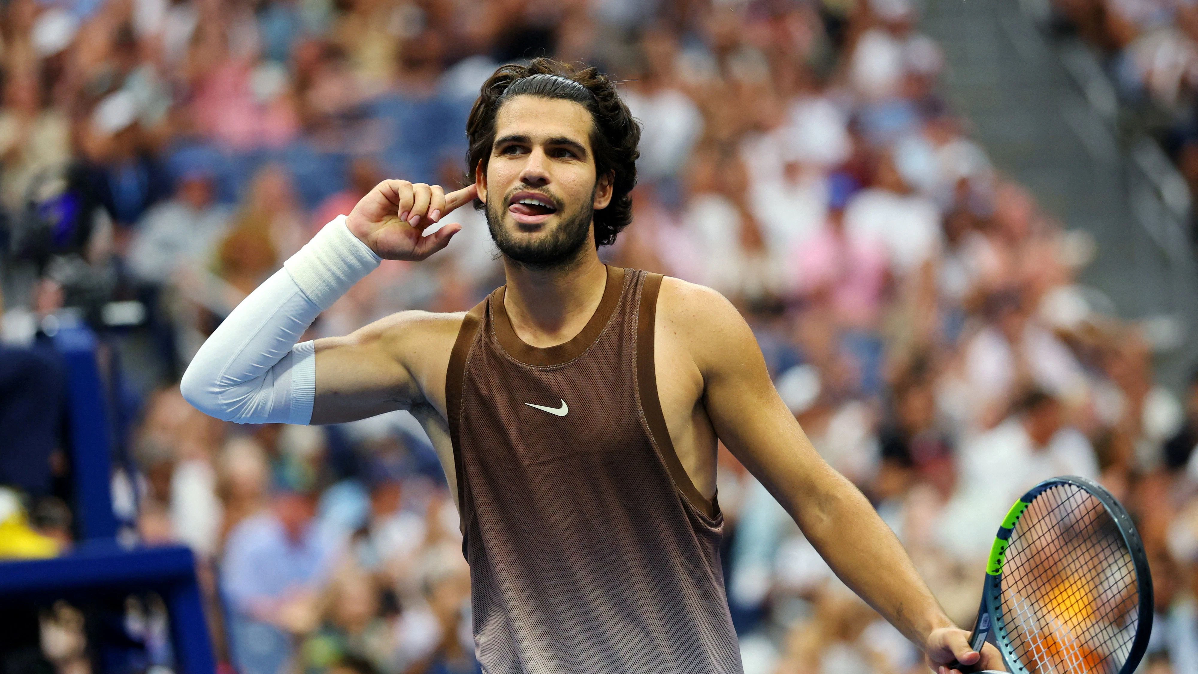 Heute.at - Tennis-Hammer! Alcaraz schlägt in Wien auf