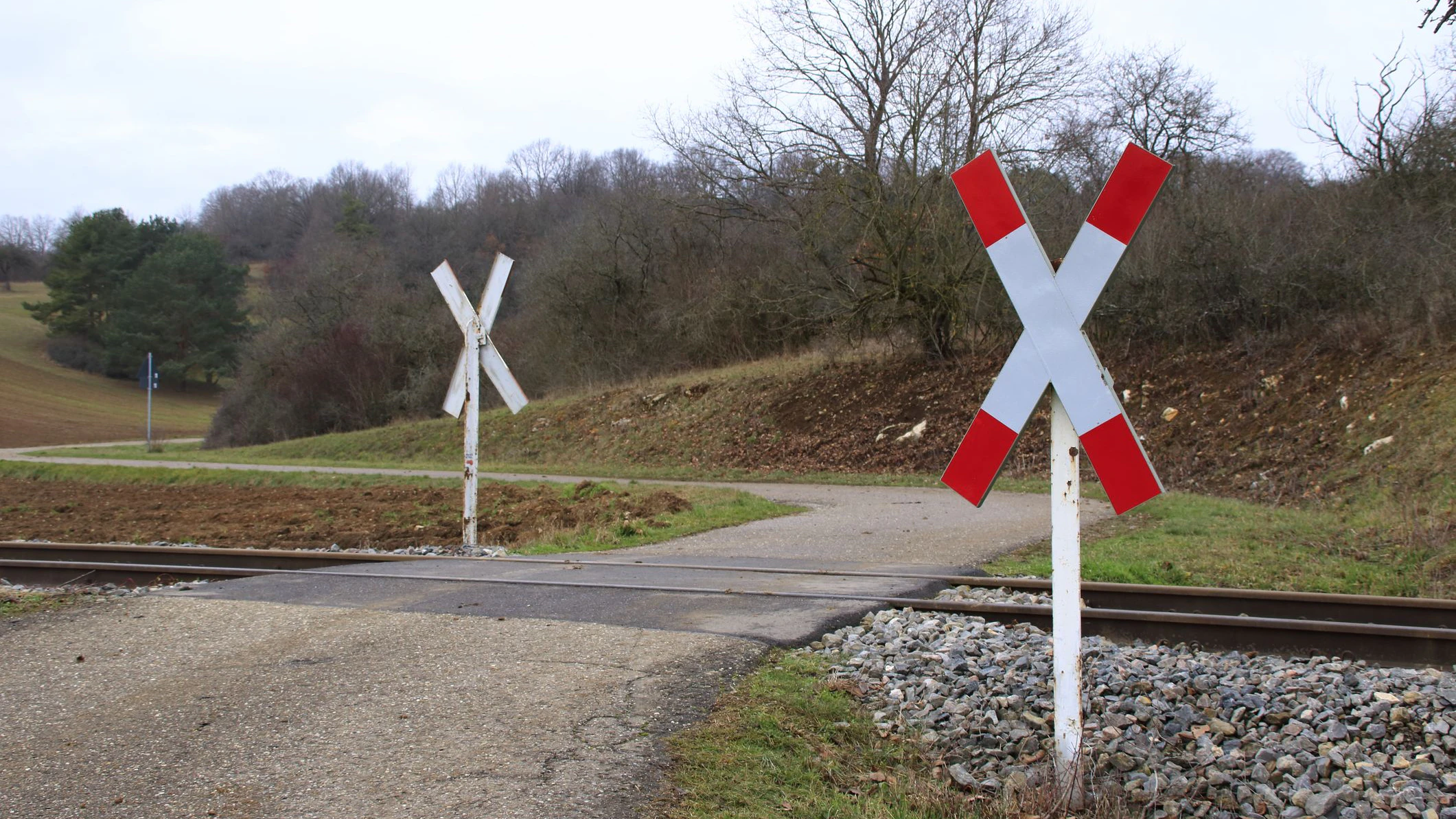 Heute.at - Von Zug erfasst – Österreicher (23) stirbt in Bayern