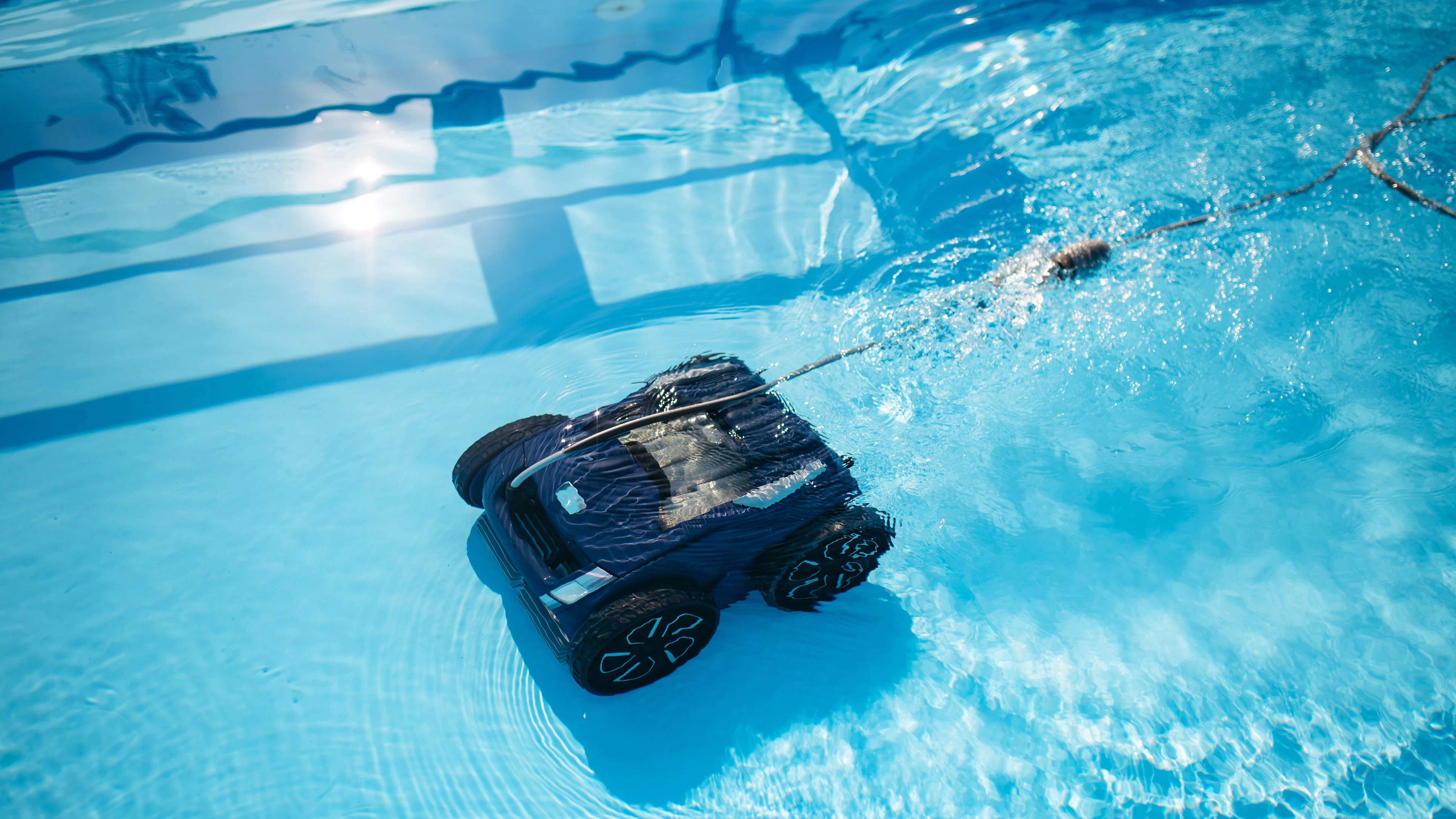 Betrug mit Poolroboter