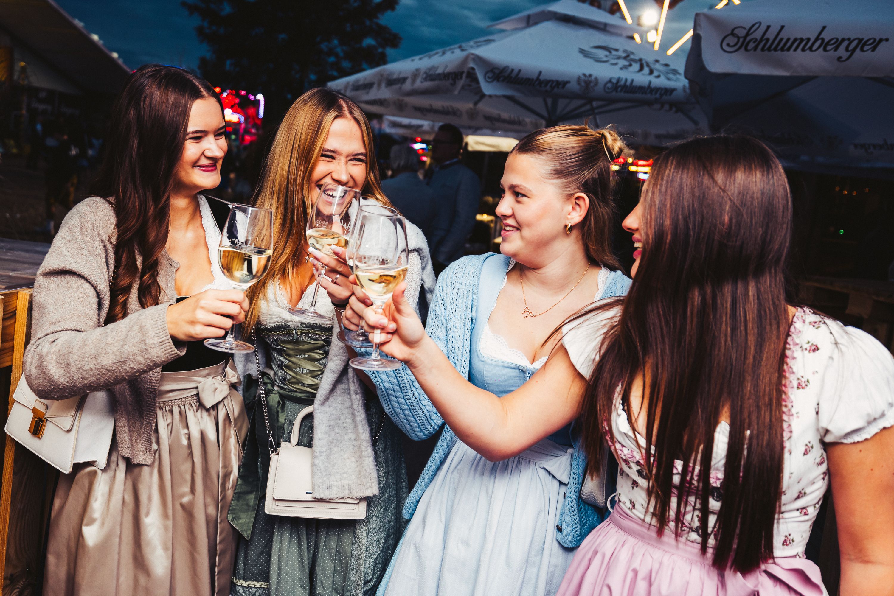 Party-Stimmung auf der Brunner Wiesn