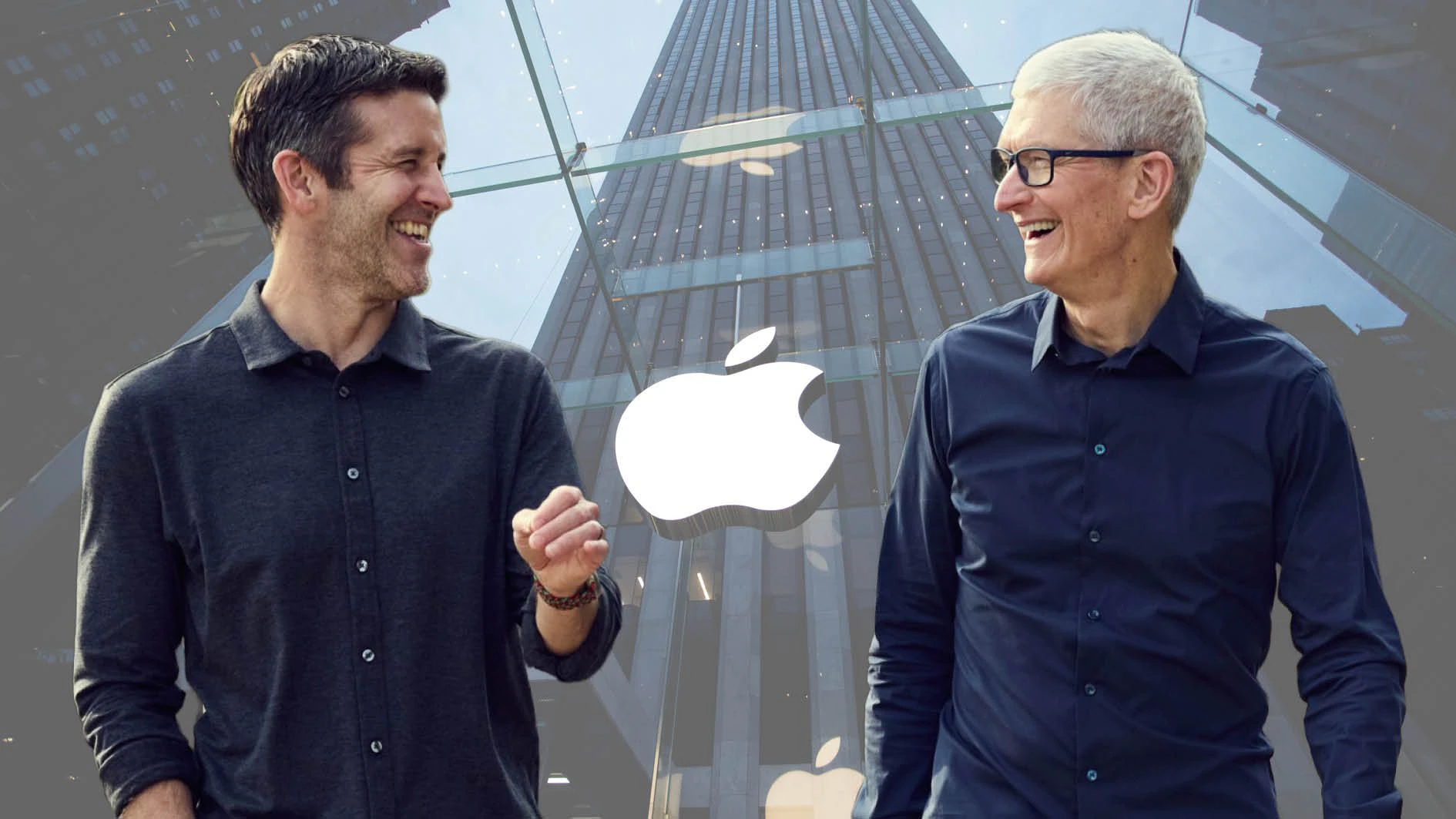 John Ternus (51, l.) ist ab sofort neuer CEO von Apple, während Tim Cook (65) an die Spitze des Aufsichtsrats wechselt.