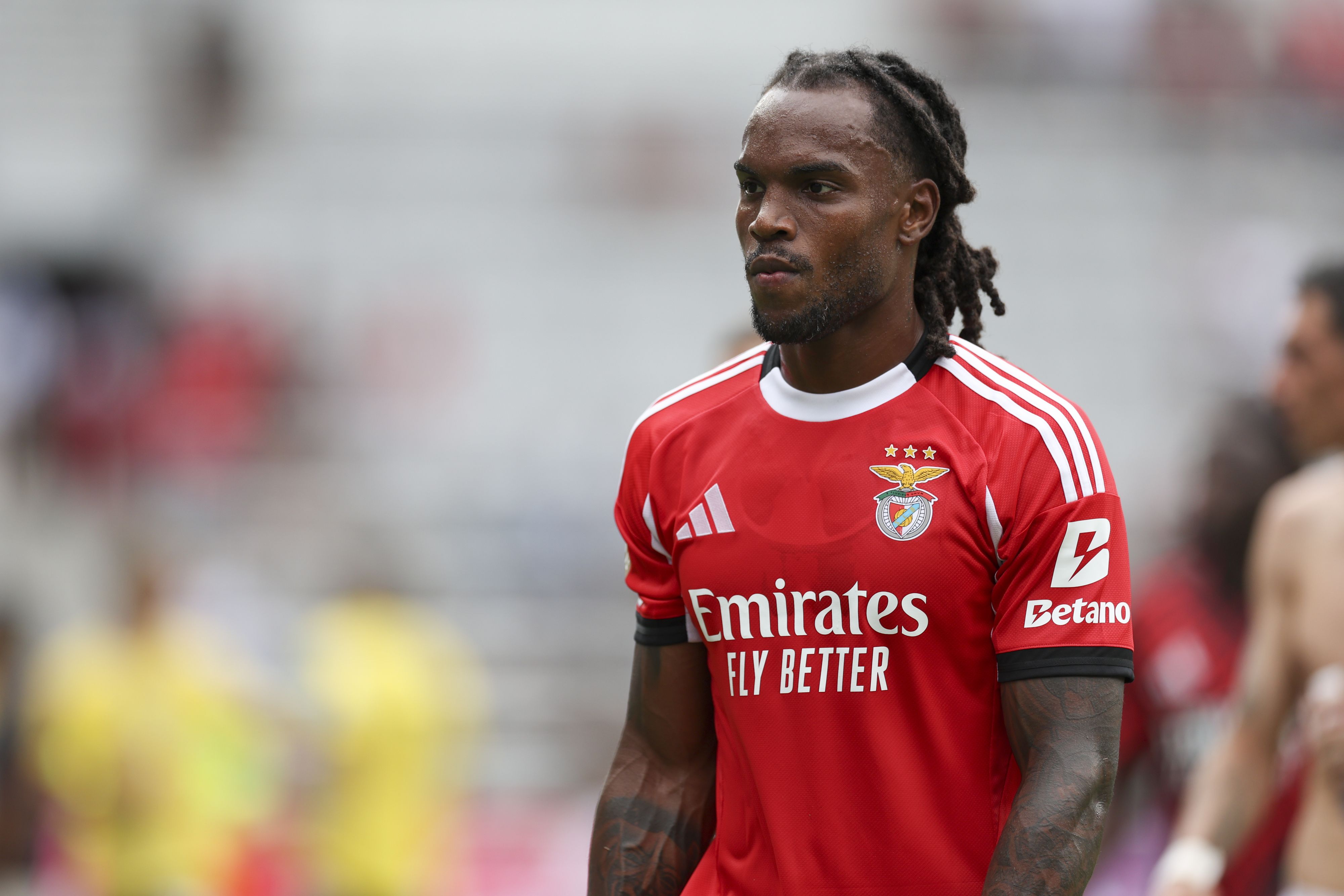 Renato Sanches hat seinen Vertrag bei Paris St.-Germain aufgelöst. 
