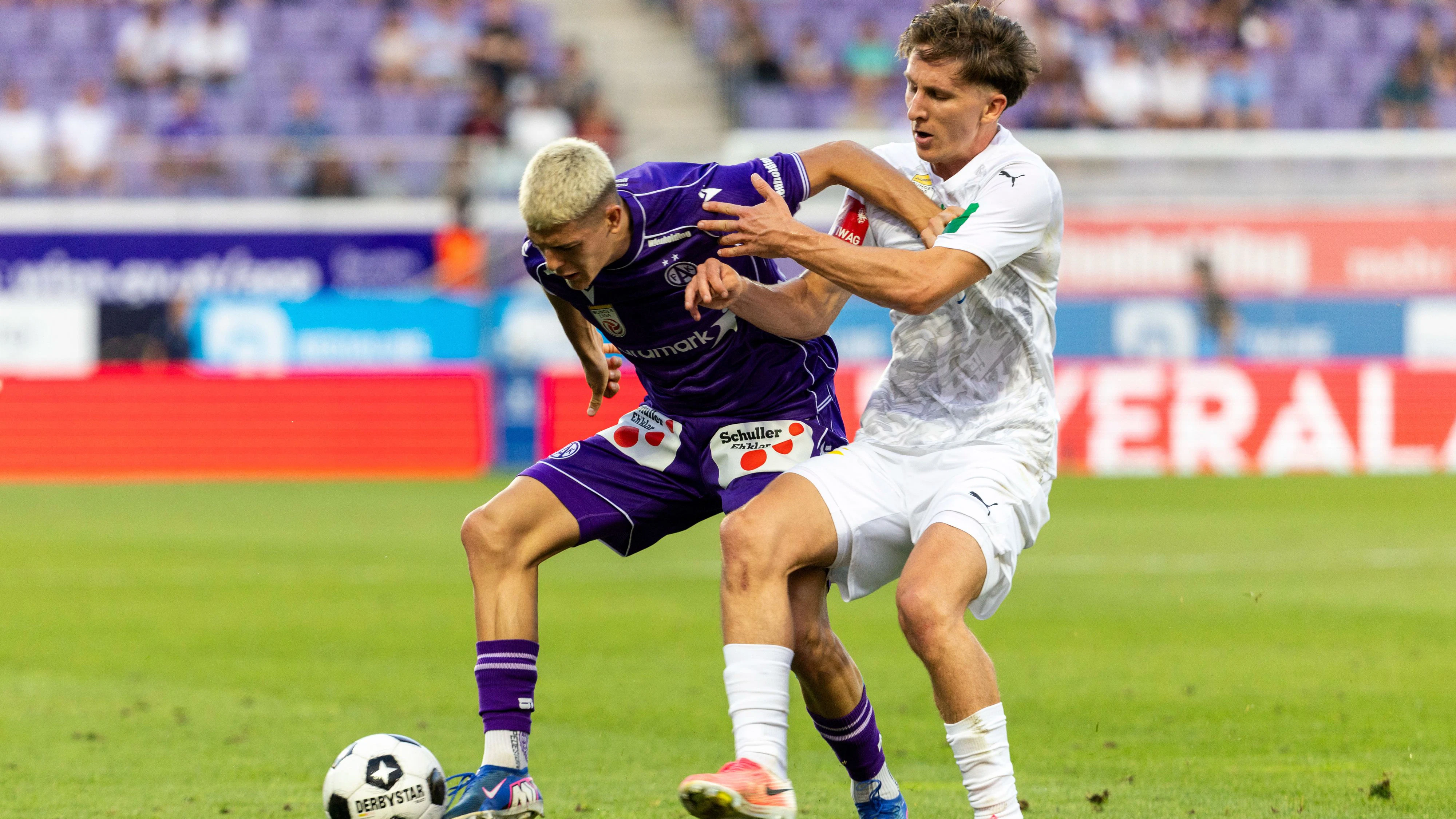 Die Wiener Austria im Bundesliga-Duell gegen die WSG Tirol. 