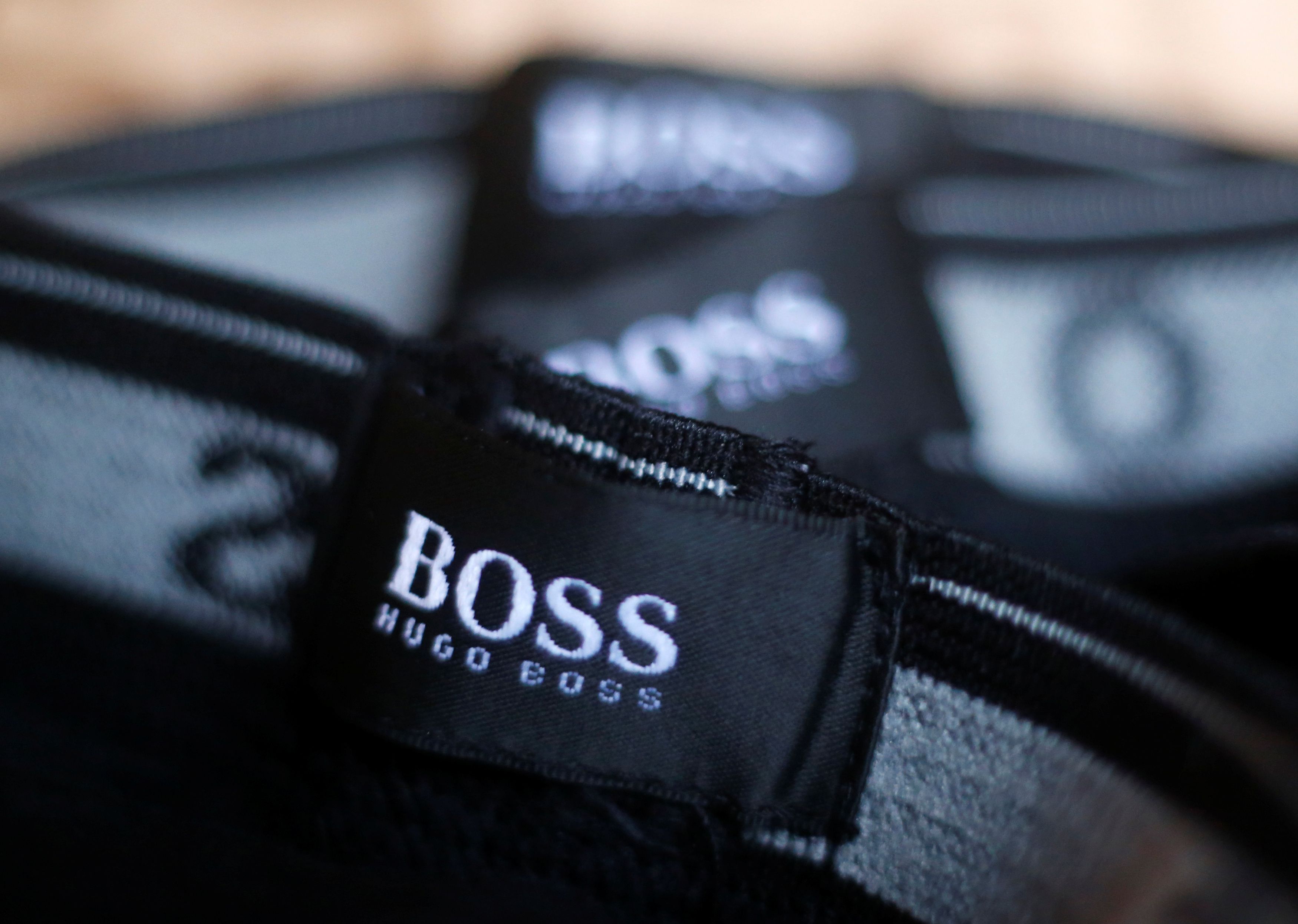 Heute.at - Hugo Boss: Machtkampf mit Großaktionär