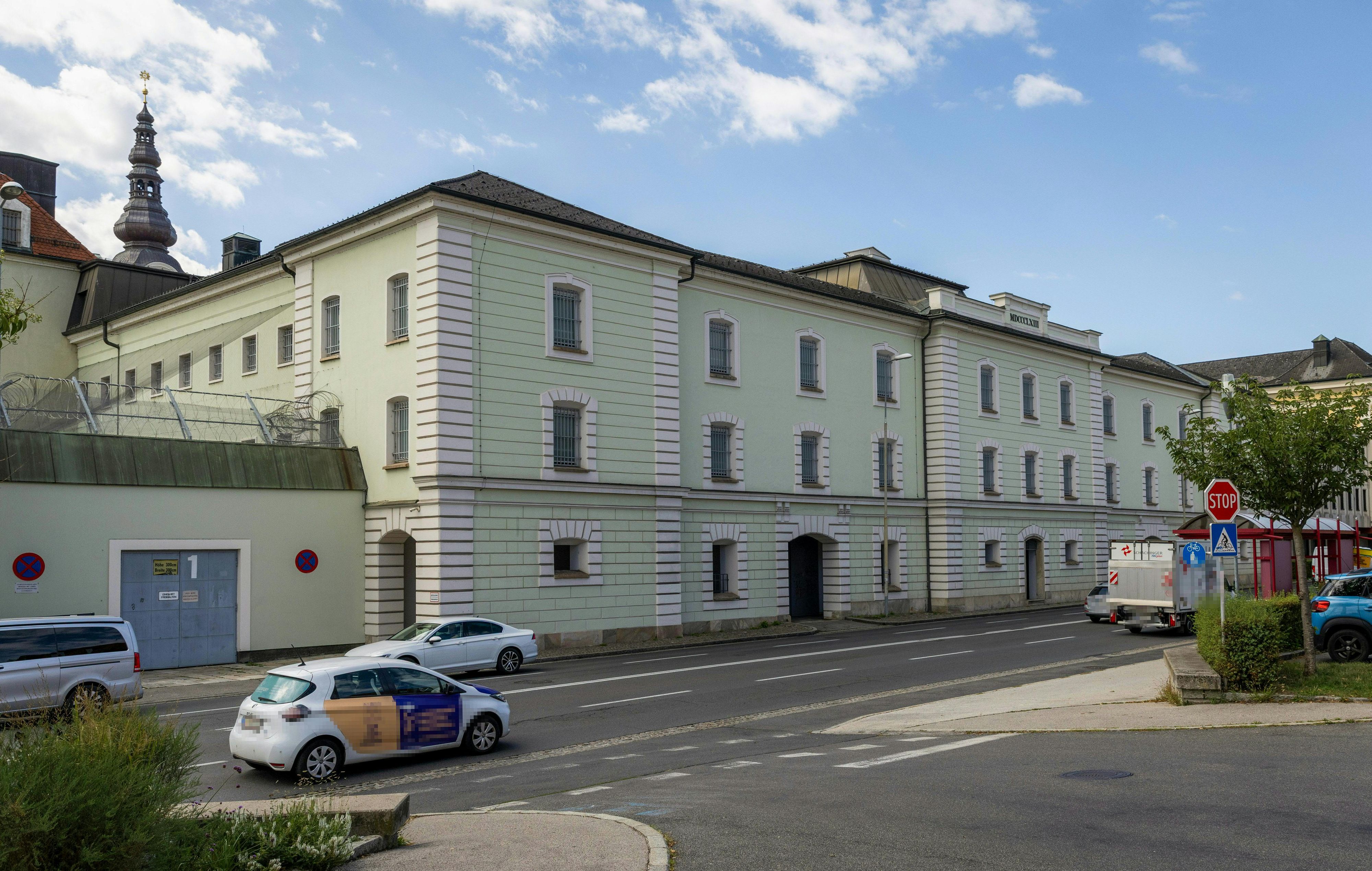 Der 19-Jährige wurde in der Justizanstalt Klagenfurt Opfer eines Gewaltverbrechens.