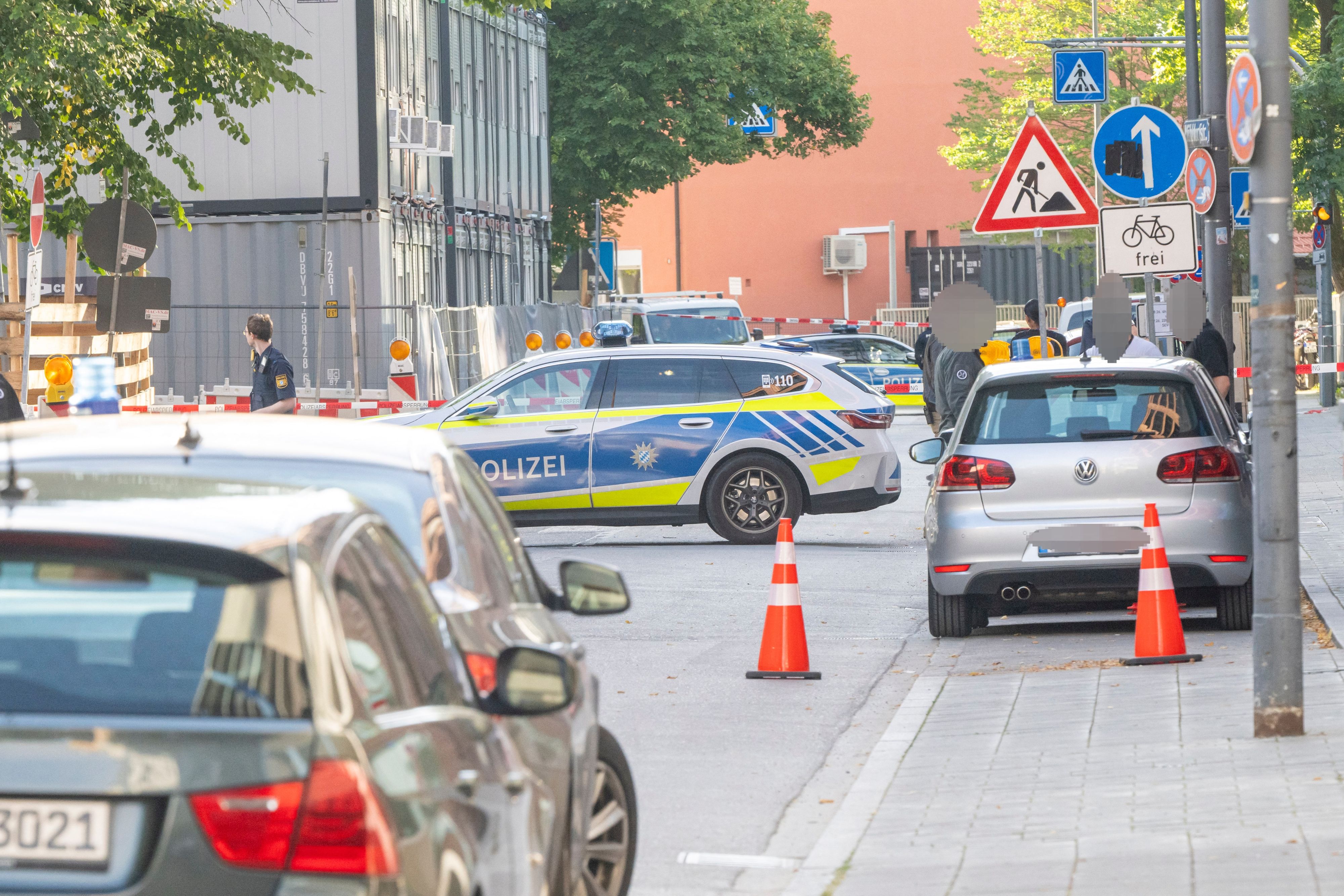 Polizeieinsatz nach Brandanschlag bei Rohde & Schwarz in München