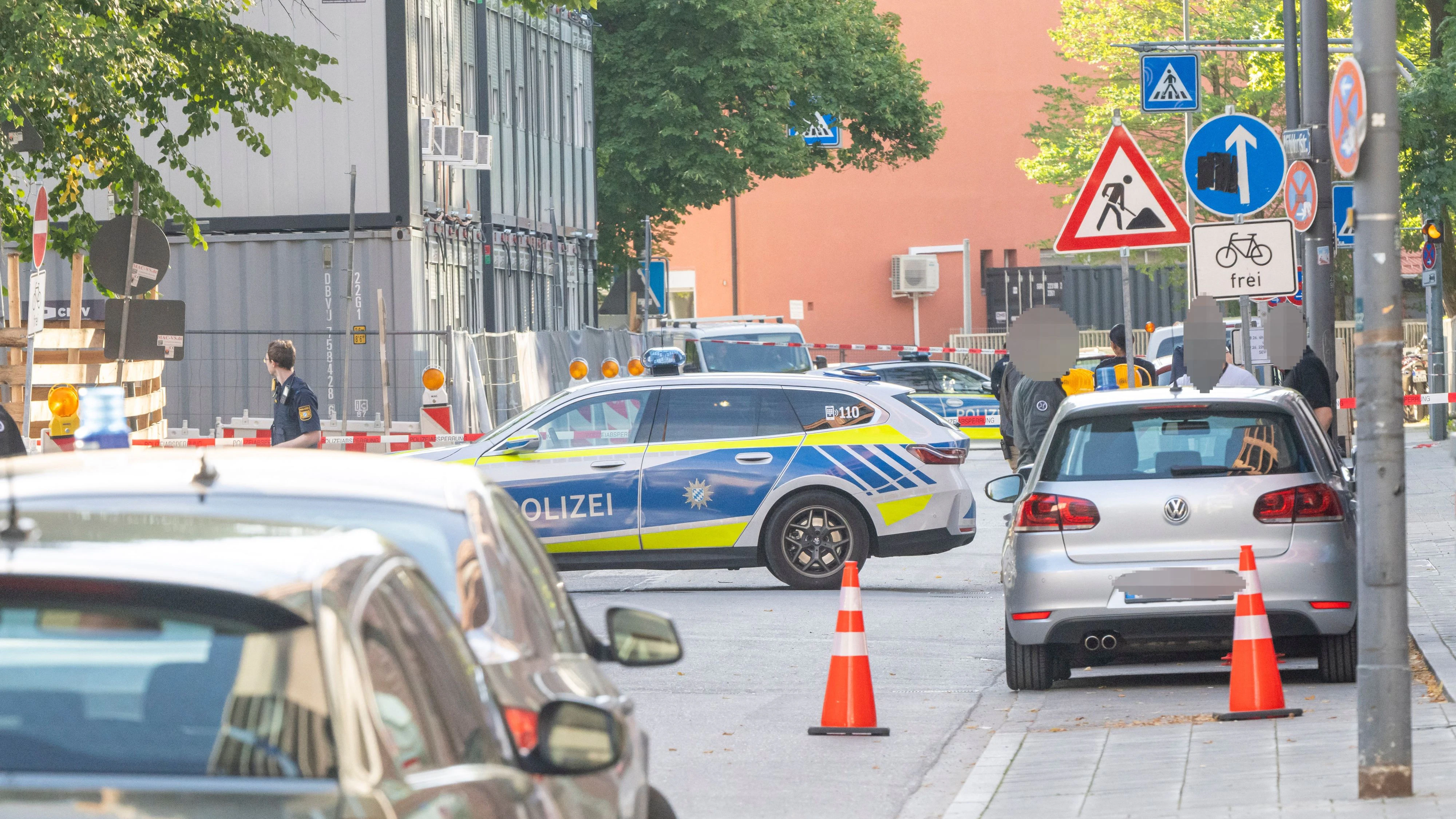 Polizeieinsatz nach Brandanschlag bei Rohde & Schwarz in München