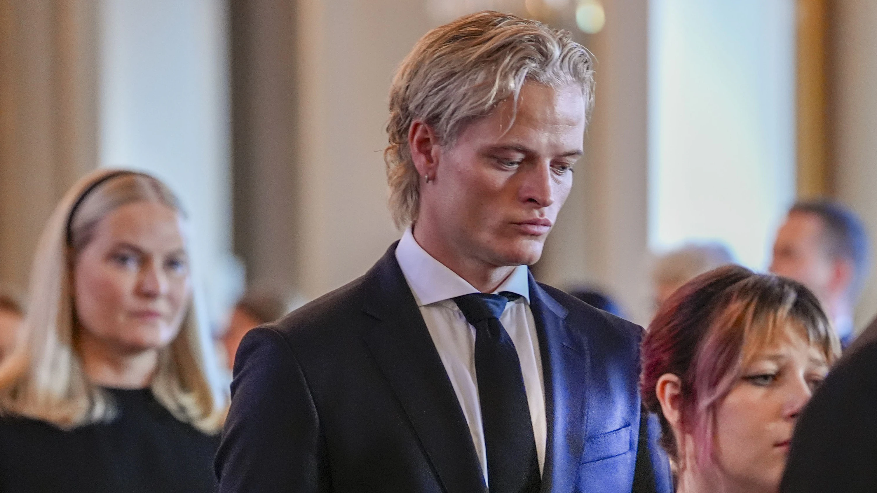 Marius bleibt freiwillig länger in Untersuchungshaft.
