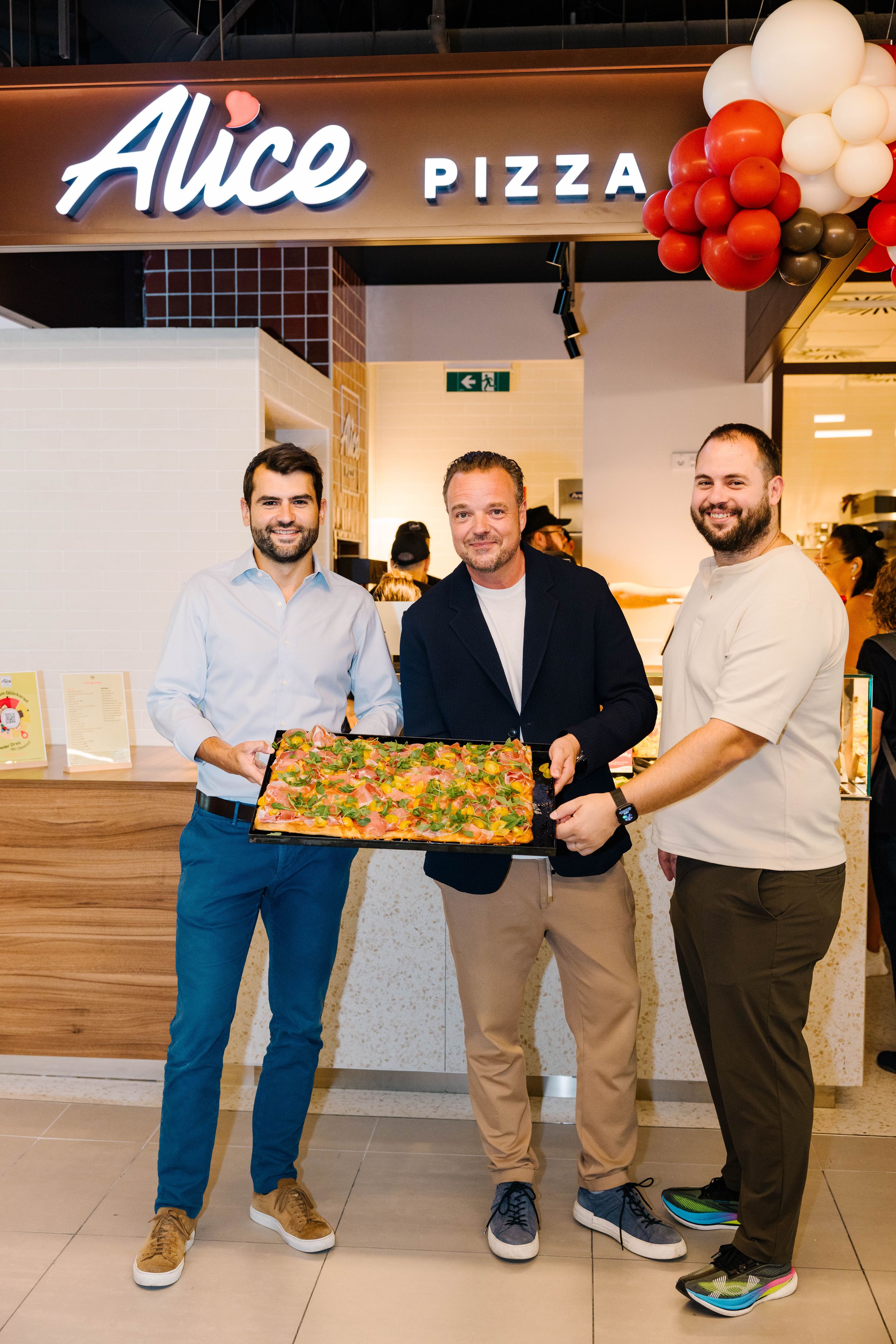 Heute.at - Italiens größte Kette ist da: So gab’s Pizza noch nie