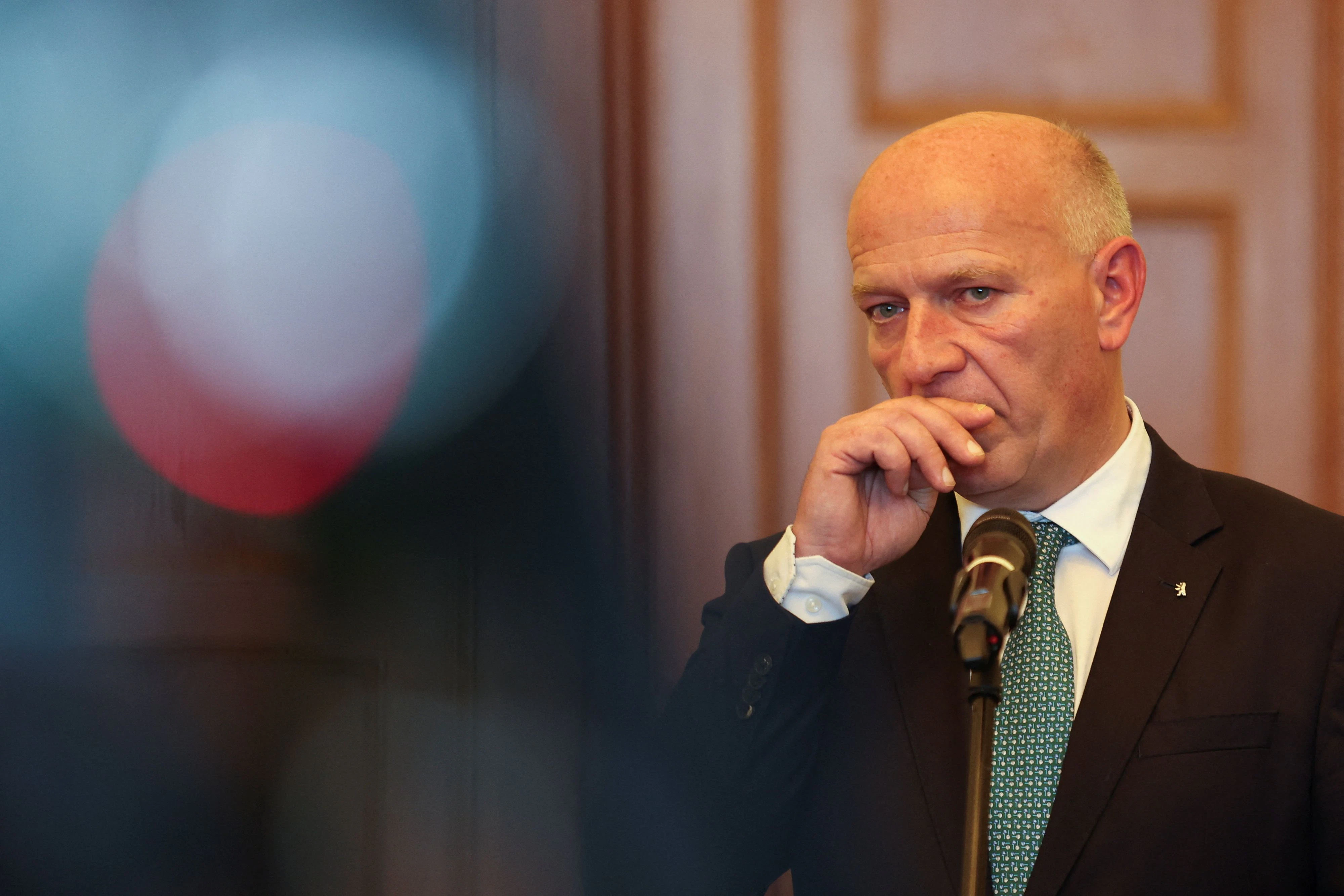 Unter Druck: der Regierende Berliner Bürgermeister Kai Wegner hat bereits angekündigt, dass sich seine Stadt nicht erpressen lassen werde