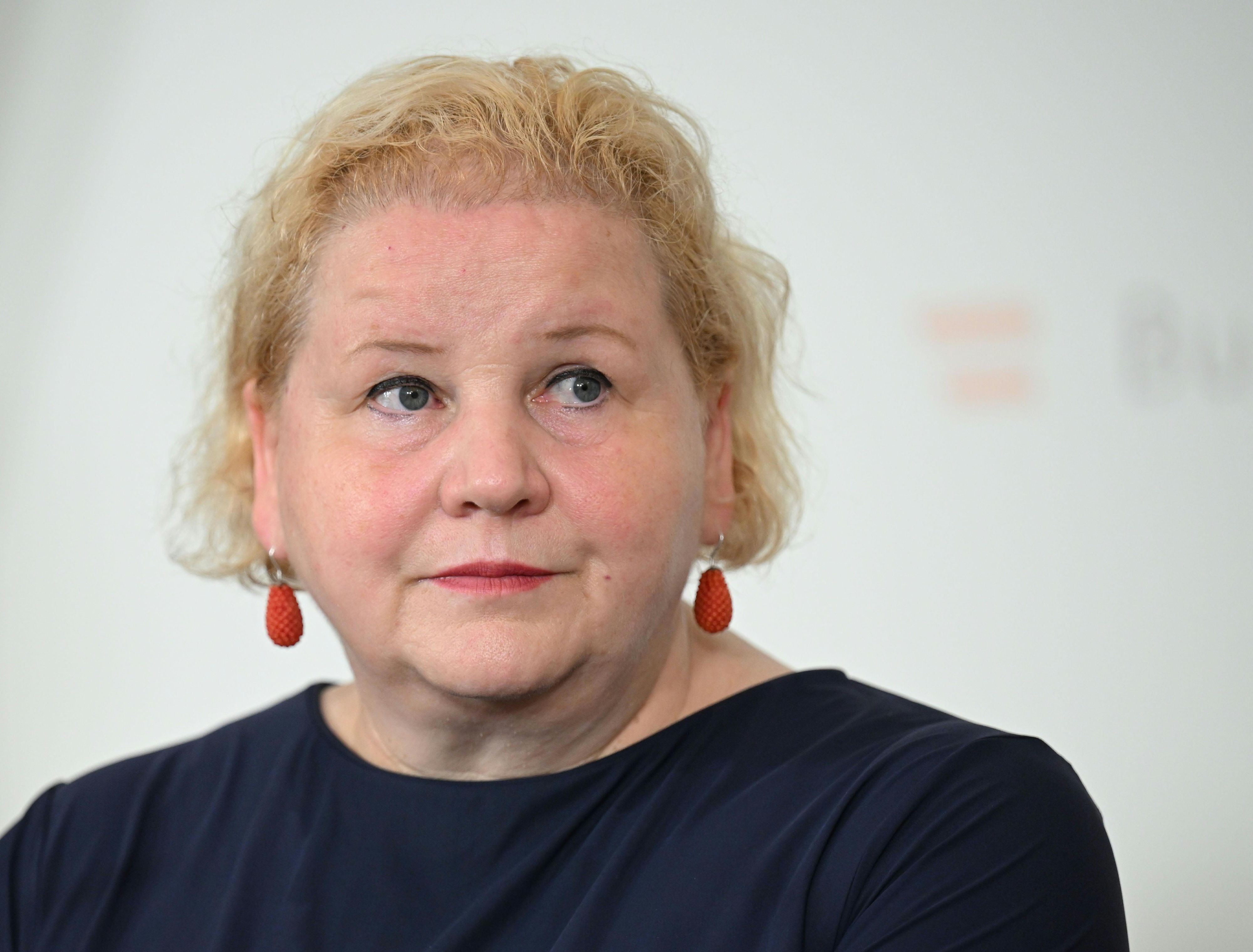 Nach der FPÖ-Kritik an der geplanten Sozialhilfe-Reform weist Ministerin Korinna Schumann (SPÖ) die Vorwürfe nun zurück.