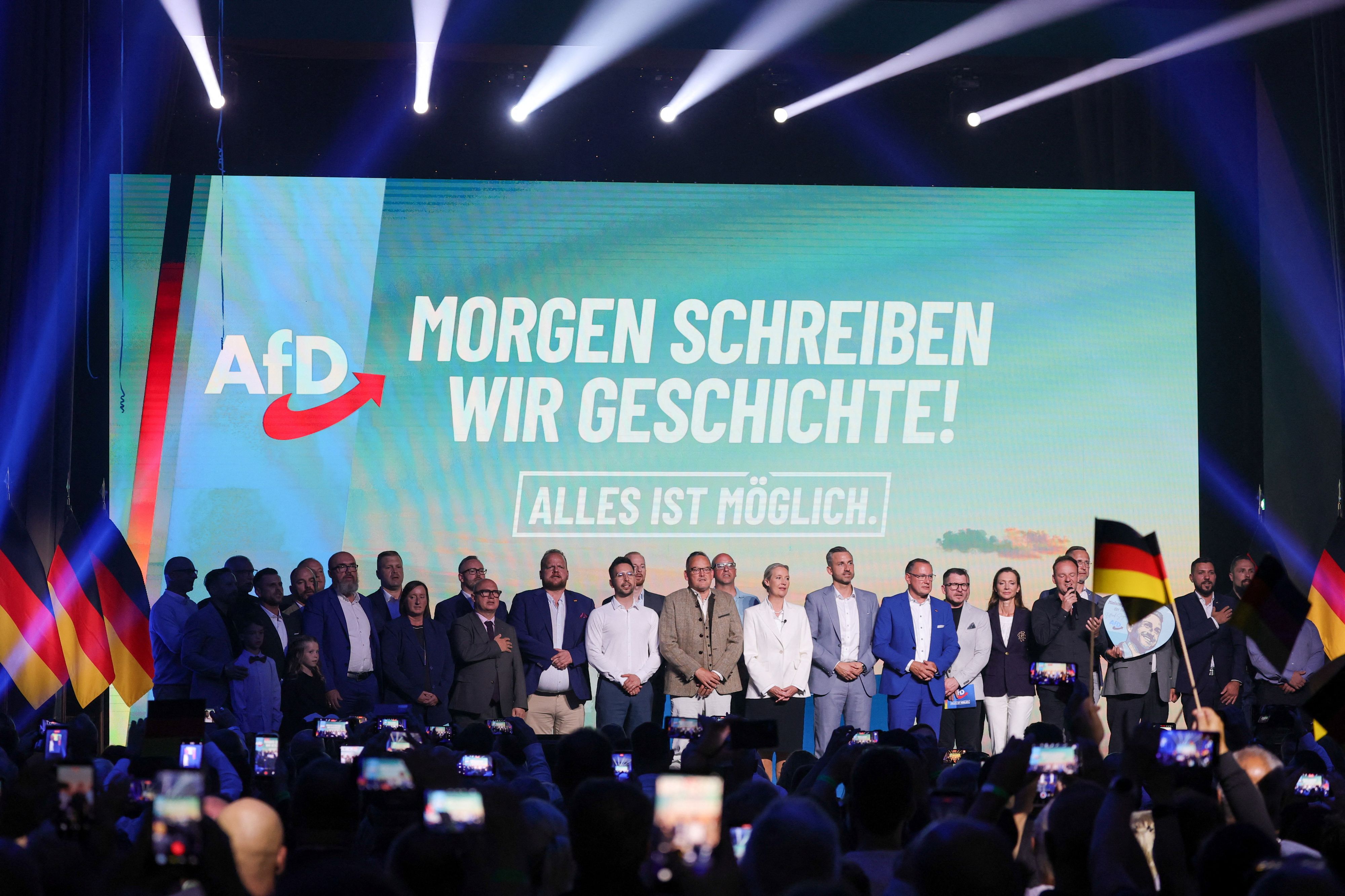 Die AfD will am Sonntag Geschichte schreiben.