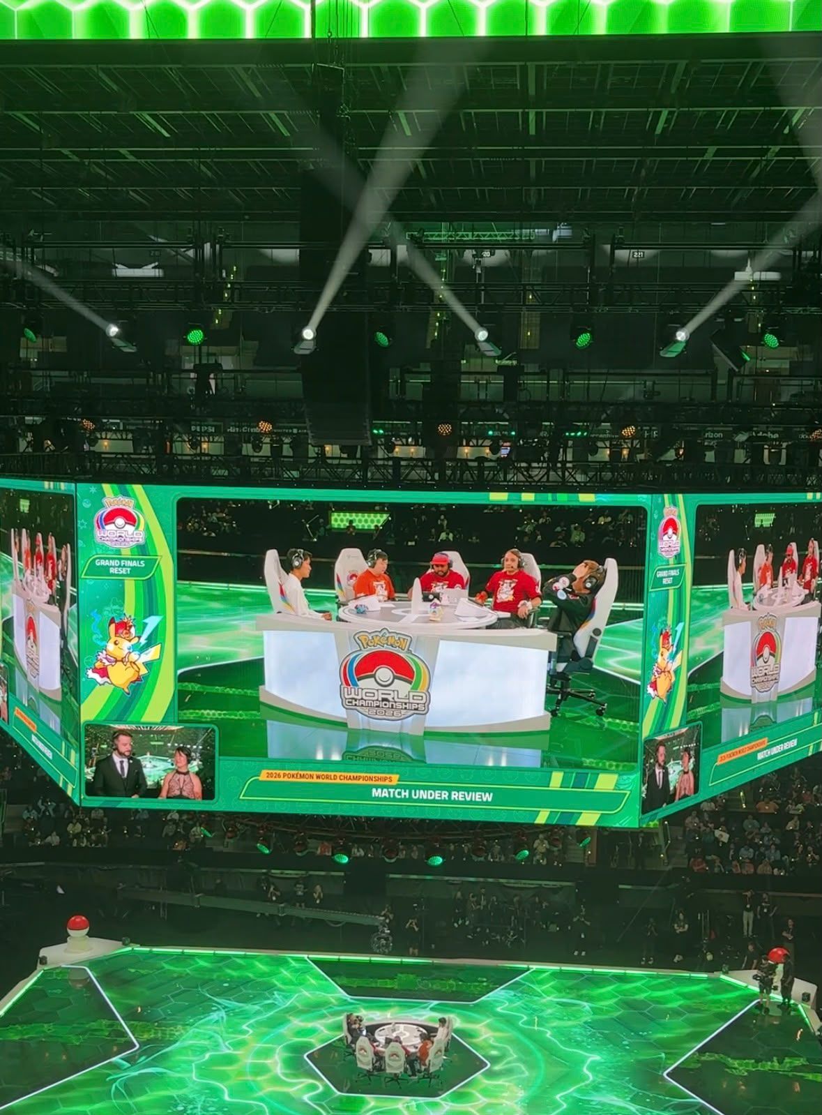 Heute.at - Schweizer wird Pokémon-Weltmeister, dann kamen Schiris