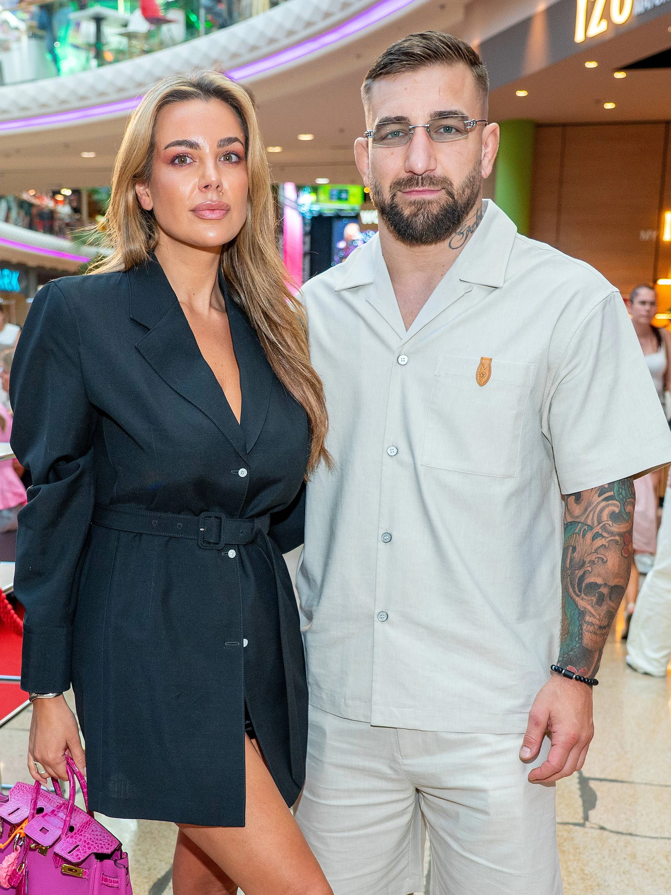 Nadine Mirada mit Verlobten Dominic Schober