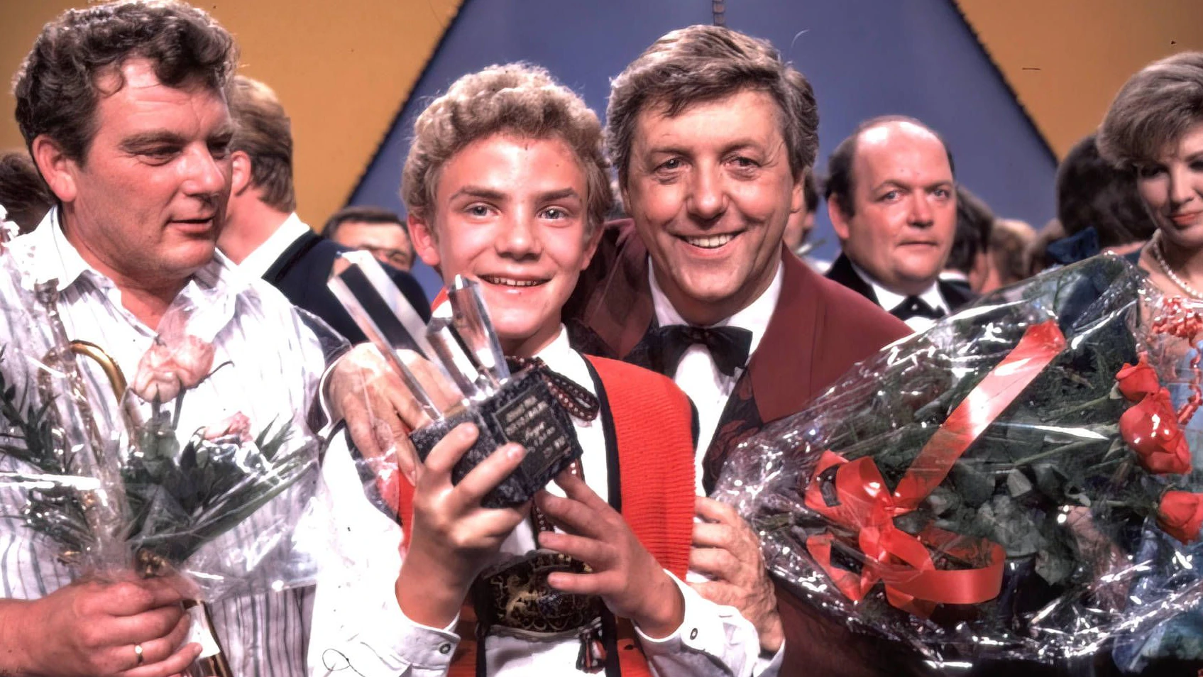Stefan Mross mit Karl Moik anläßlich des Grand Prix der Volksmusik in Linz 1989.
