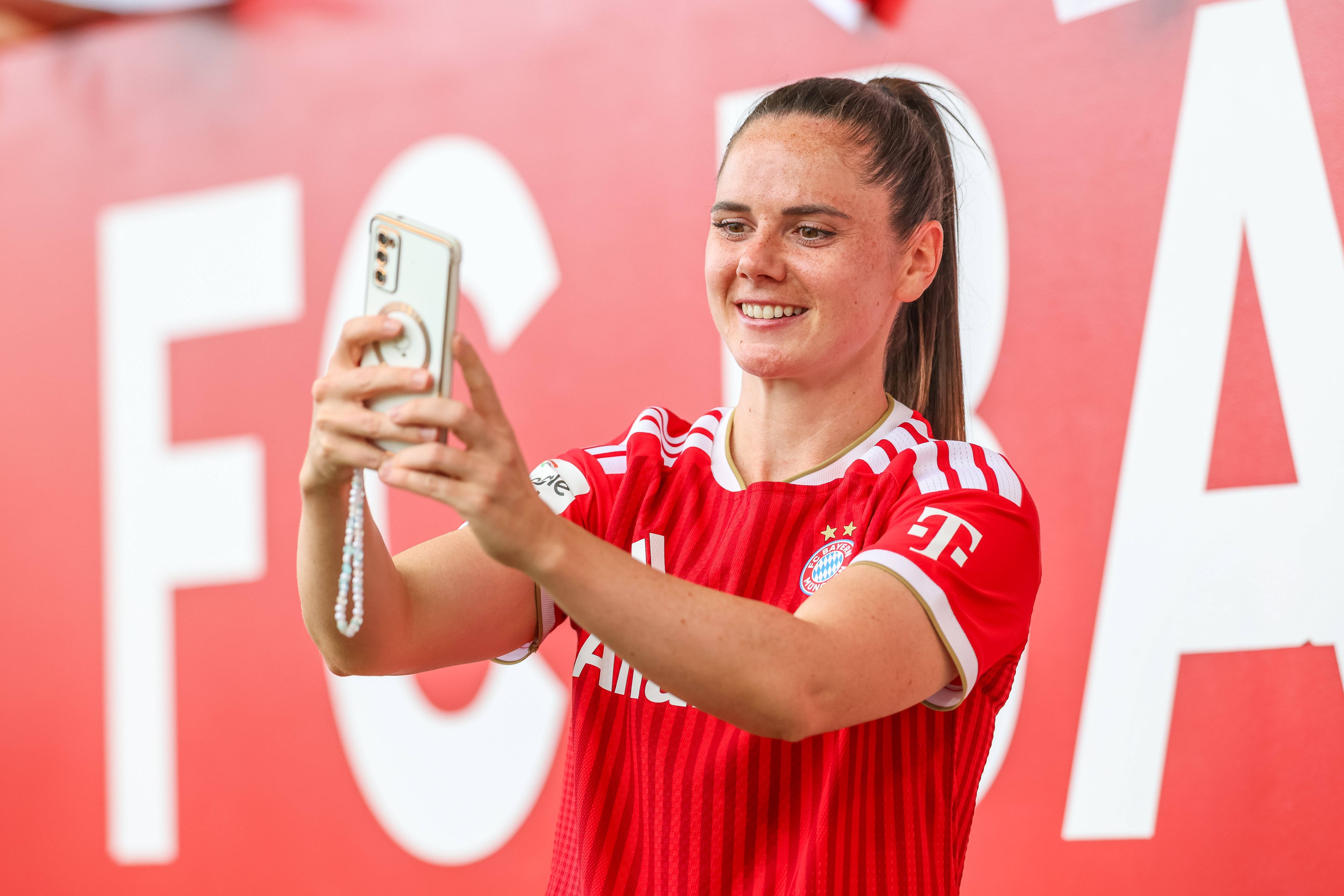 Sarah Zadrazil kann wieder lachen.