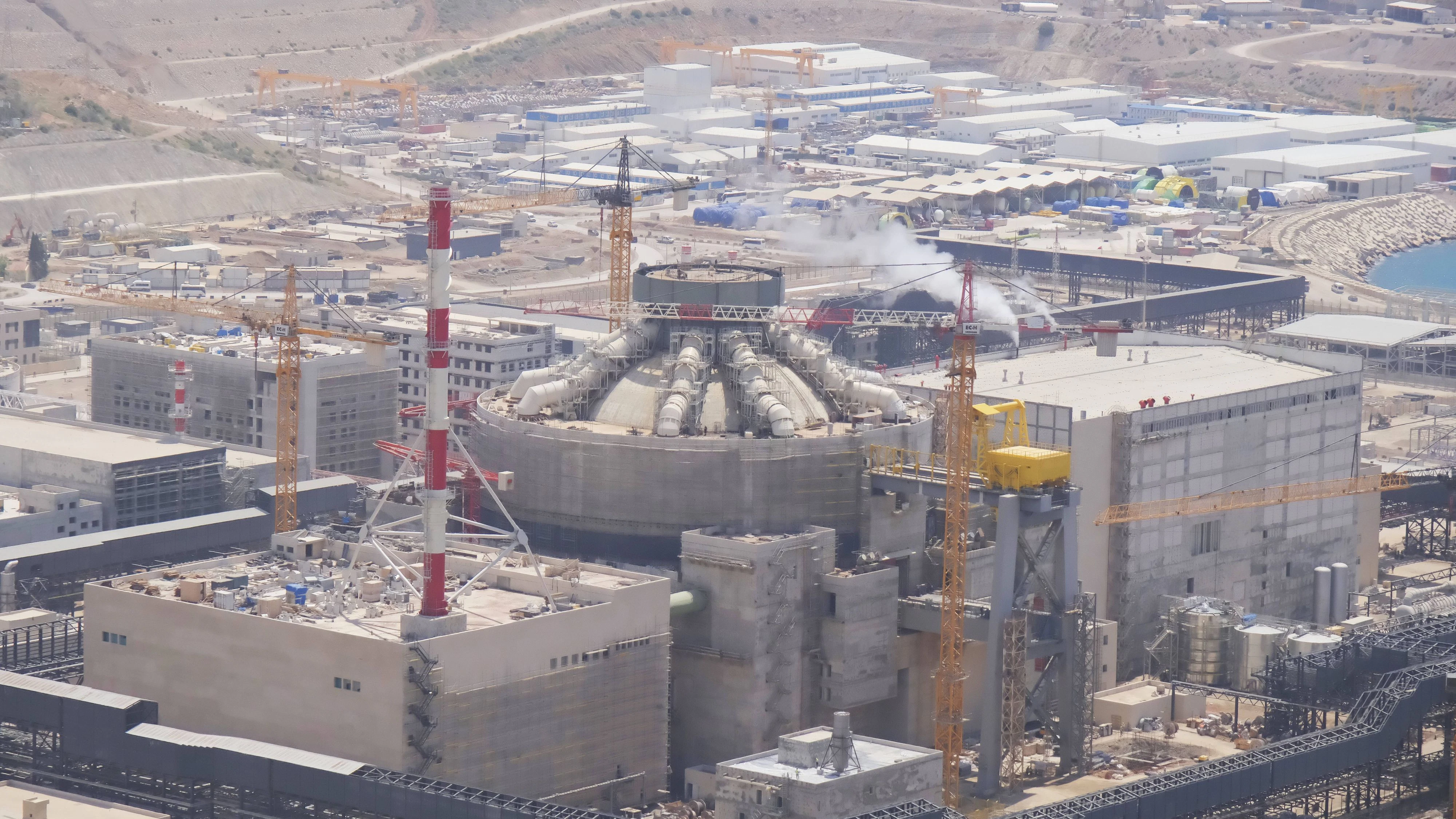 Final checks underway at Akkuyu Nuclear Power Plant in Turkiye MERSIN, TURKIYE - MAY 25: ----EDITORIAL USE ONLY - MANDATORY CREDIT - AKKUYU NUCLEER POWER PLANT / HANDOUT - NO MARKETING NO ADVERTISING CAMPAIGNS - DISTRIBUTED AS A SERVICE TO CLIENTS---- An aerial view of the Akkuyu Nuclear Power Plant under construction in Mersin, Turkiye on May 24, 2026. Final inspections are being carried out on equipment and systems for the commissioning of the first unit at the Akkuyu Nuclear Power Plant NPP, which is currently under construction in Mersin. Akkuyu Nucleer PP / Anadolu Mersin Turkey. Editorial use only. Please get in touch for any other usage. PUBLICATIONxNOTxINxTURxUSAxCANxUKxJPNxITAxFRAxAUSxESPxBELxKORxRSAxHKGxNZL Copyright: x2026xAnadoluxAkkuyuxNucleerxPPx