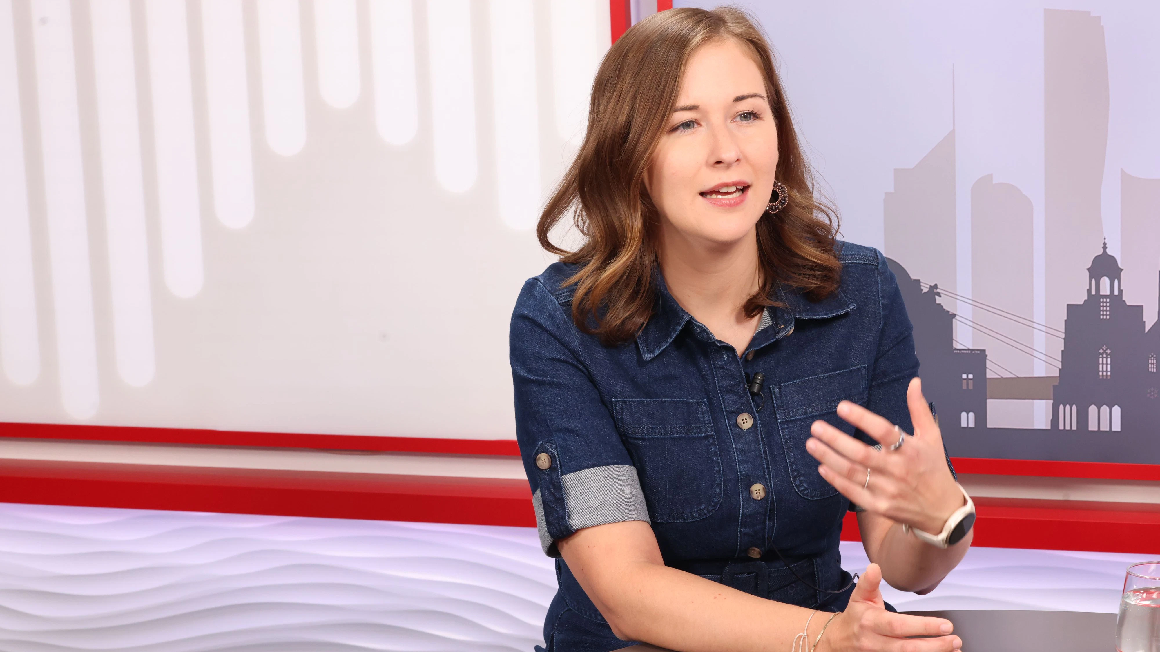 Integrationsministerin Claudia Bauer (ÖVP) will, dass alle Mädchen in Österreich sich frei entwickeln können.