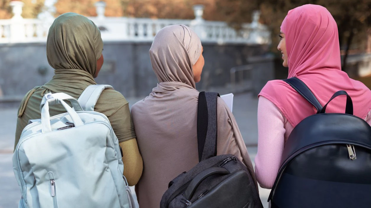 Heute.at - Kopftuch-Bilanz aus Wien – so viele Anzeigen gab es