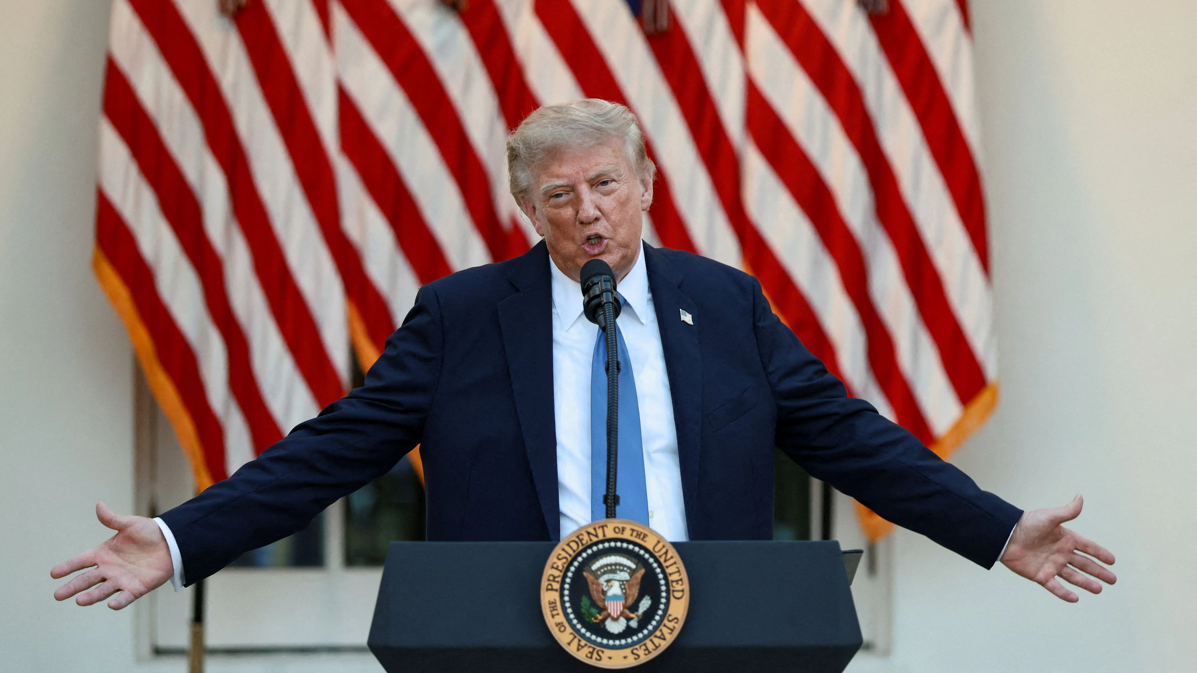 FILE PHOTO: U.S. President Donald Trump speaks while hosting a dinner in the Rose Garden at the White House in Washington, D.C., U.S., September 2, 2026. REUTERS/Evelyn Hockstein/File Photo