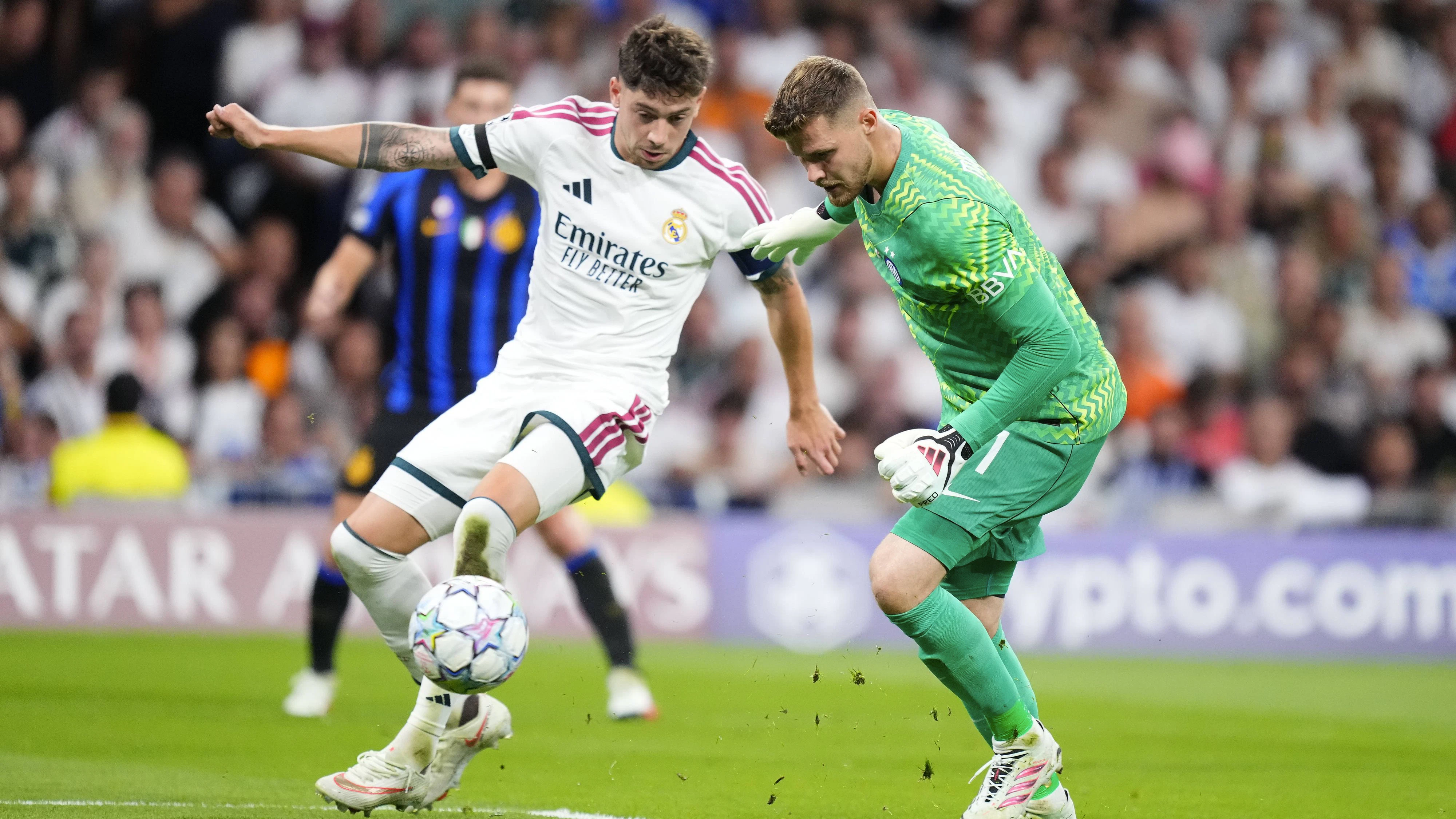 Reals Federico Valverde netzt gegen Inter Mailand. 