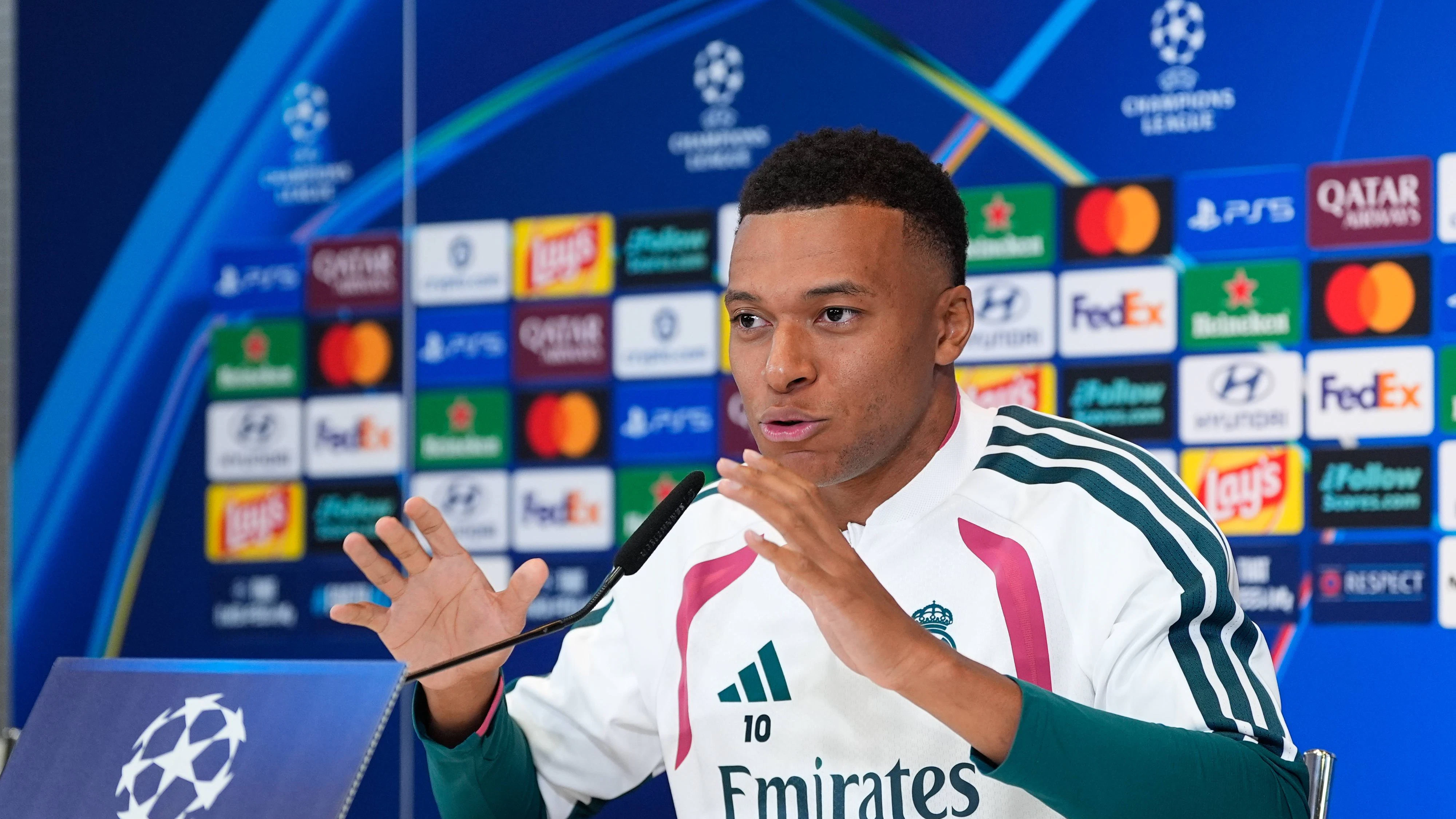 Fußball-Star Kylian Mbappe. 