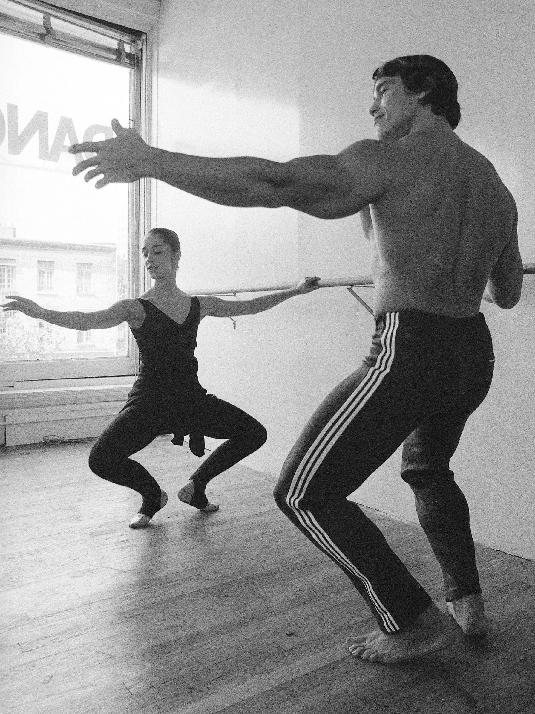 Selbst Arnold Schwarzenegger nahm Ballett-Stunden.