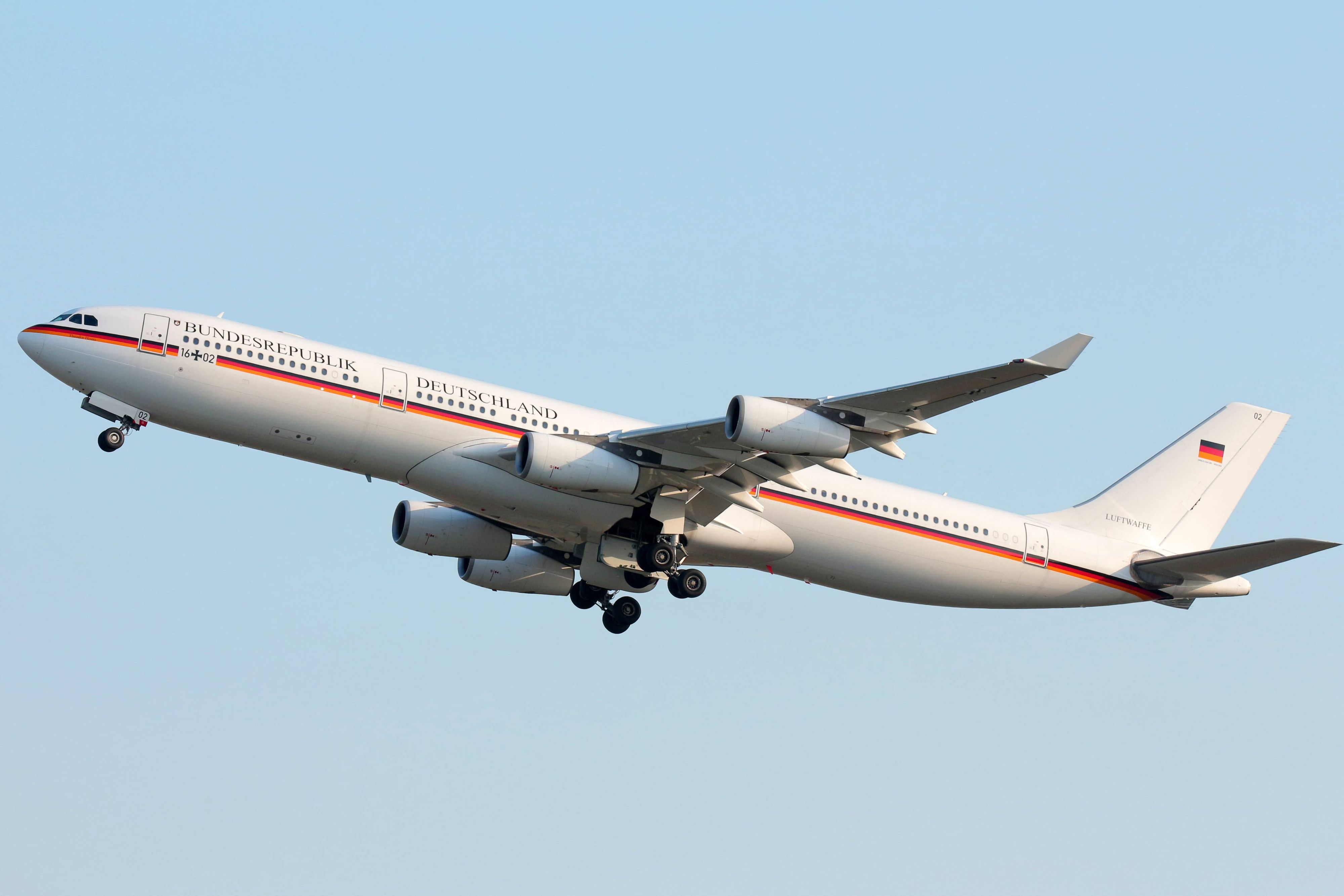 Der Flieger steht nun zum Verkauf. 