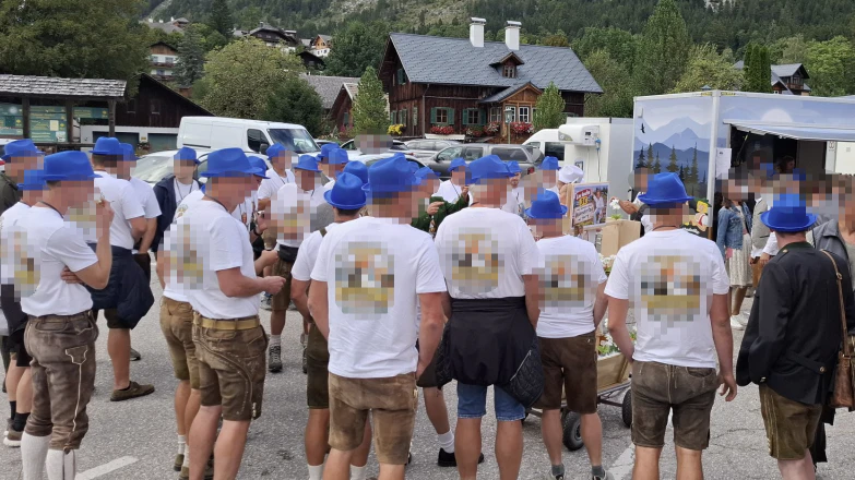 Die Poltergruppe ließ es beim Kirtag ordentlich krachen.