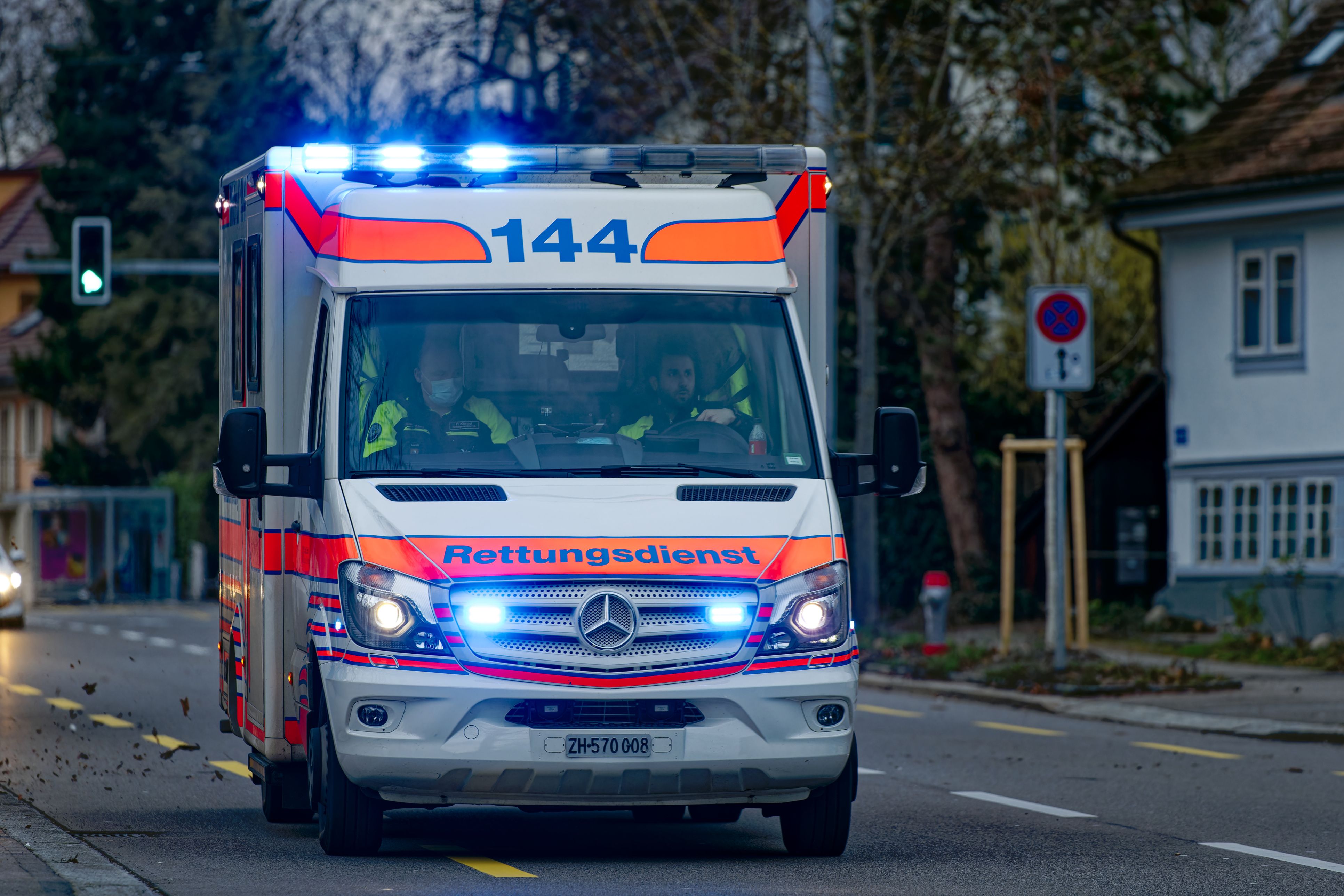 Großeinsatz der Schweizer Rettungskräfte. 