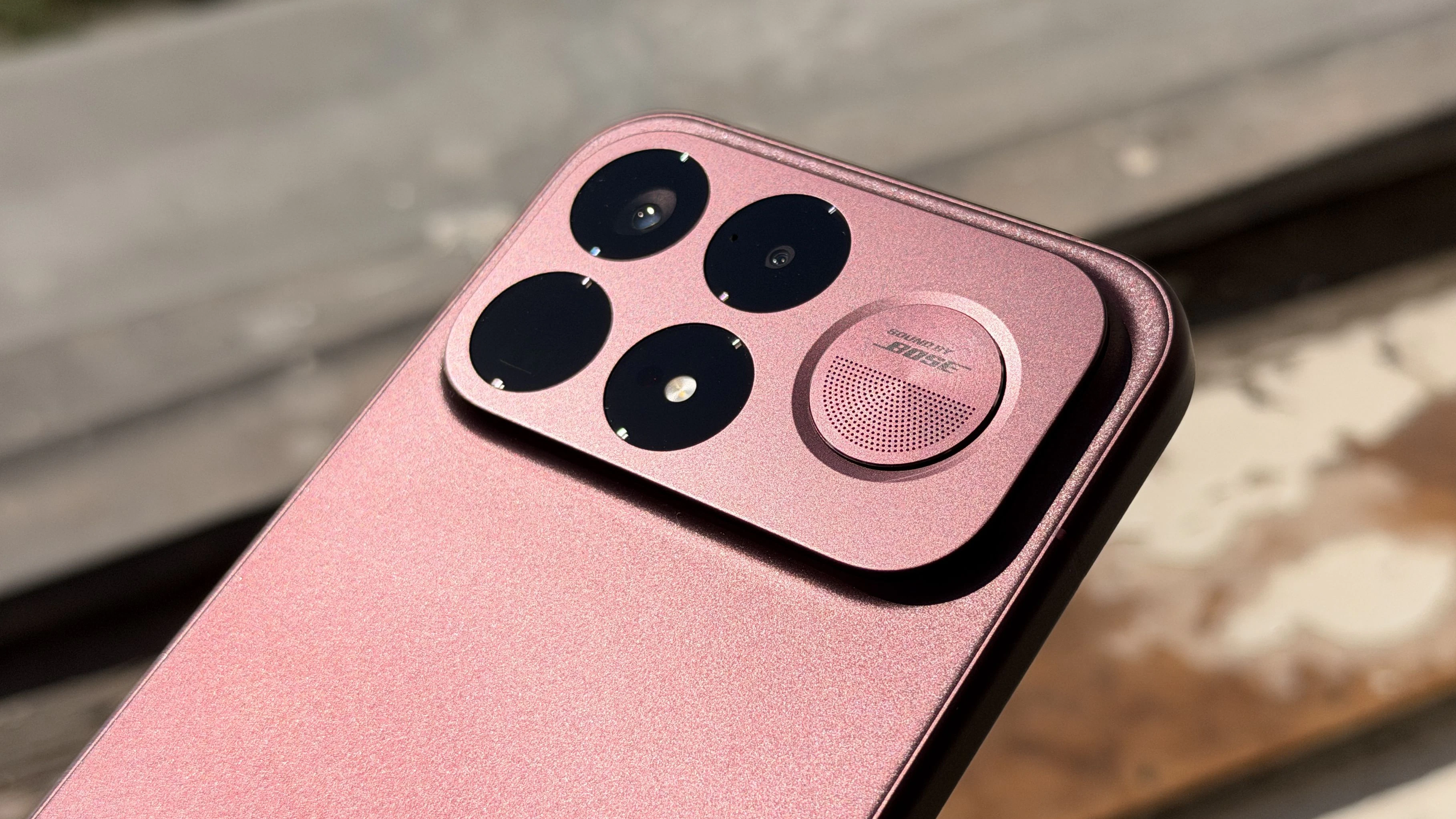 Heute.at - Neues Poco-Smartphone ersetzt gleich mehrere Geräte