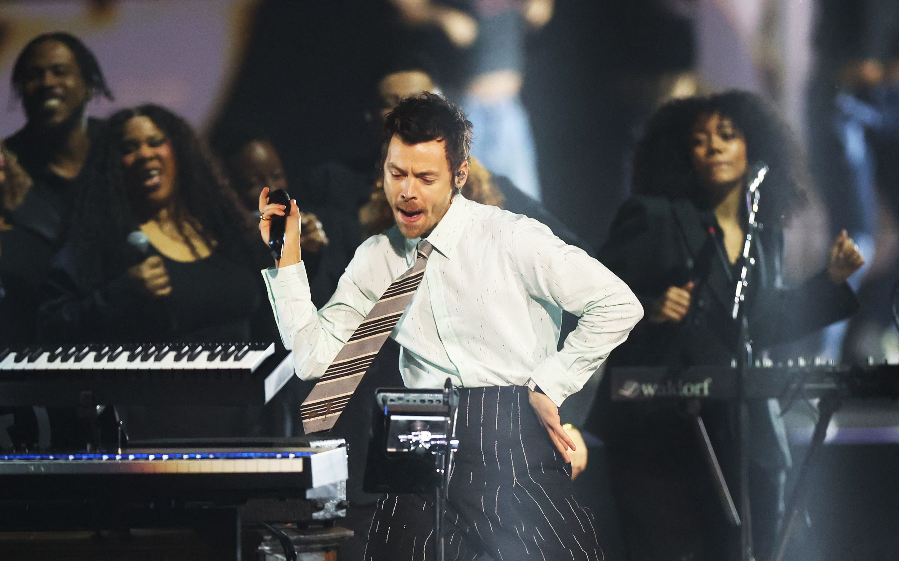 Harry Styles tritt während der BRIT Awards am 28. Februar 2026 in der Co-op Live Arena in Manchester, Großbritannien, auf.