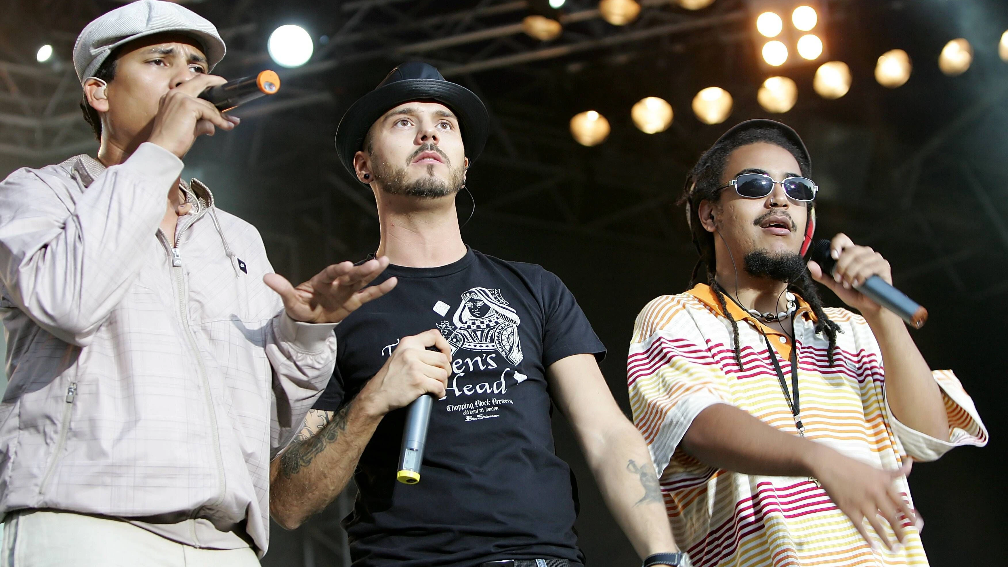 18 / Konzert: Die Söhne Mannheims, mit Sänger Xavier Naidoo, Tino Oac & Rapper Marlon B, am 26.07.2008 bei den Filmnächte am Elbufer Dresden, Konzertfoto Dresden Deutschland *** 18 concert Die Söhne Mannheims, with singer Xavier Naidoo, Tino Oac Rapper Marlon B, on 26 07 2008 at the Filmnächte am Elbufer Dresden, Konzertfoto Dresden Germany Copyright: xPOP-EYE/Weihsx 0016411900164119