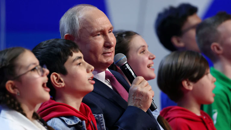 Daran hätte auch Stalin seine Freude gehabt: In Russlands Kindergärten wird seit Anfang September 