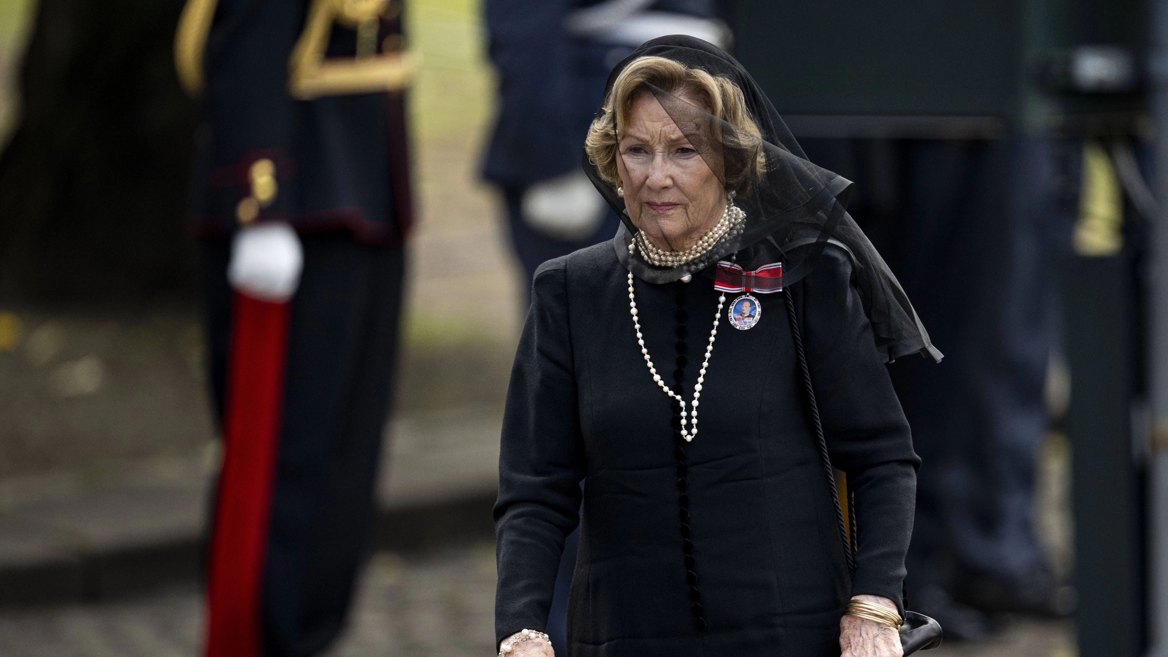 Königin Sonja (NO), bei der Sargüberführung vom Königlichen Schloss zum Osloer Dom im Rahmen des Staatsbegräbnis für König Harald in Oslo, Norwegen, 9. September 2026.