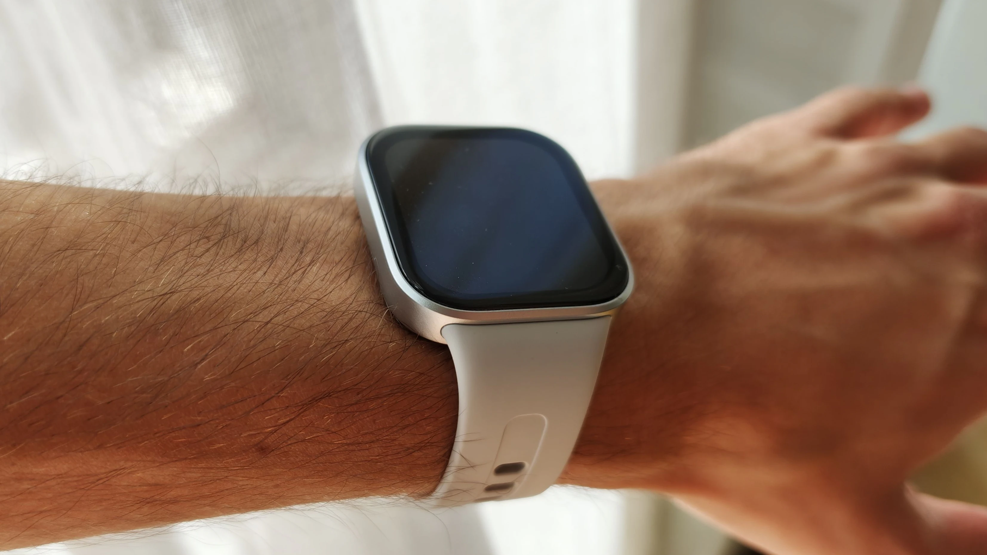 Die Redmi Watch 6 Active.