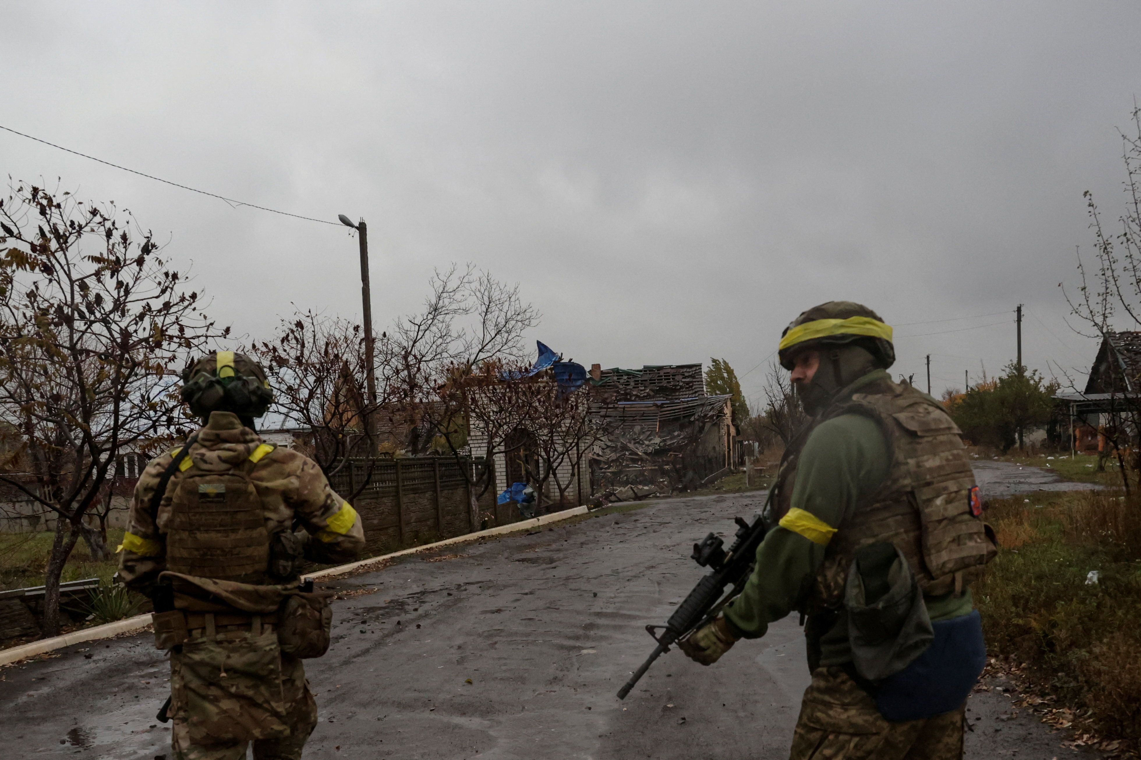 Soldaten der ukrainischen Streitkräfte in der Frontstadt Lyman in der Region Donezk. Archivbild, 27. Oktober 2025