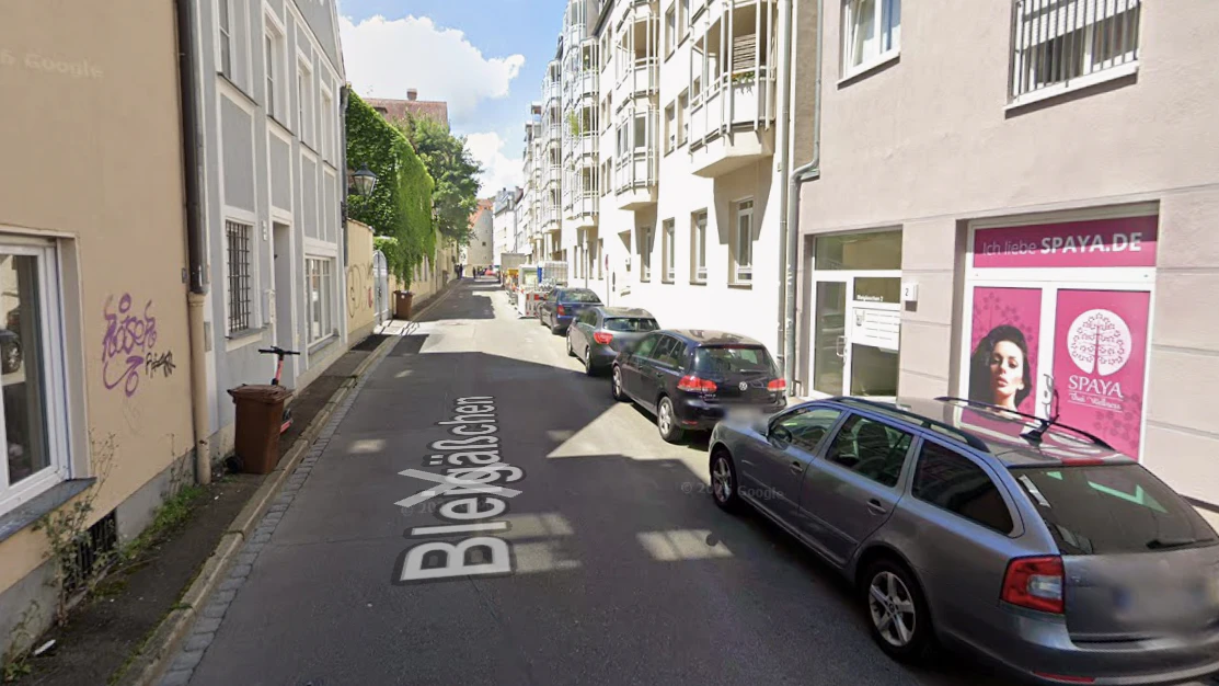 Die Jugendliche wurde nach dem Vorfall im Bleigäßchen aufgefunden. Sie habe sich laut Polizei in "hilfloser Lage" befunden.