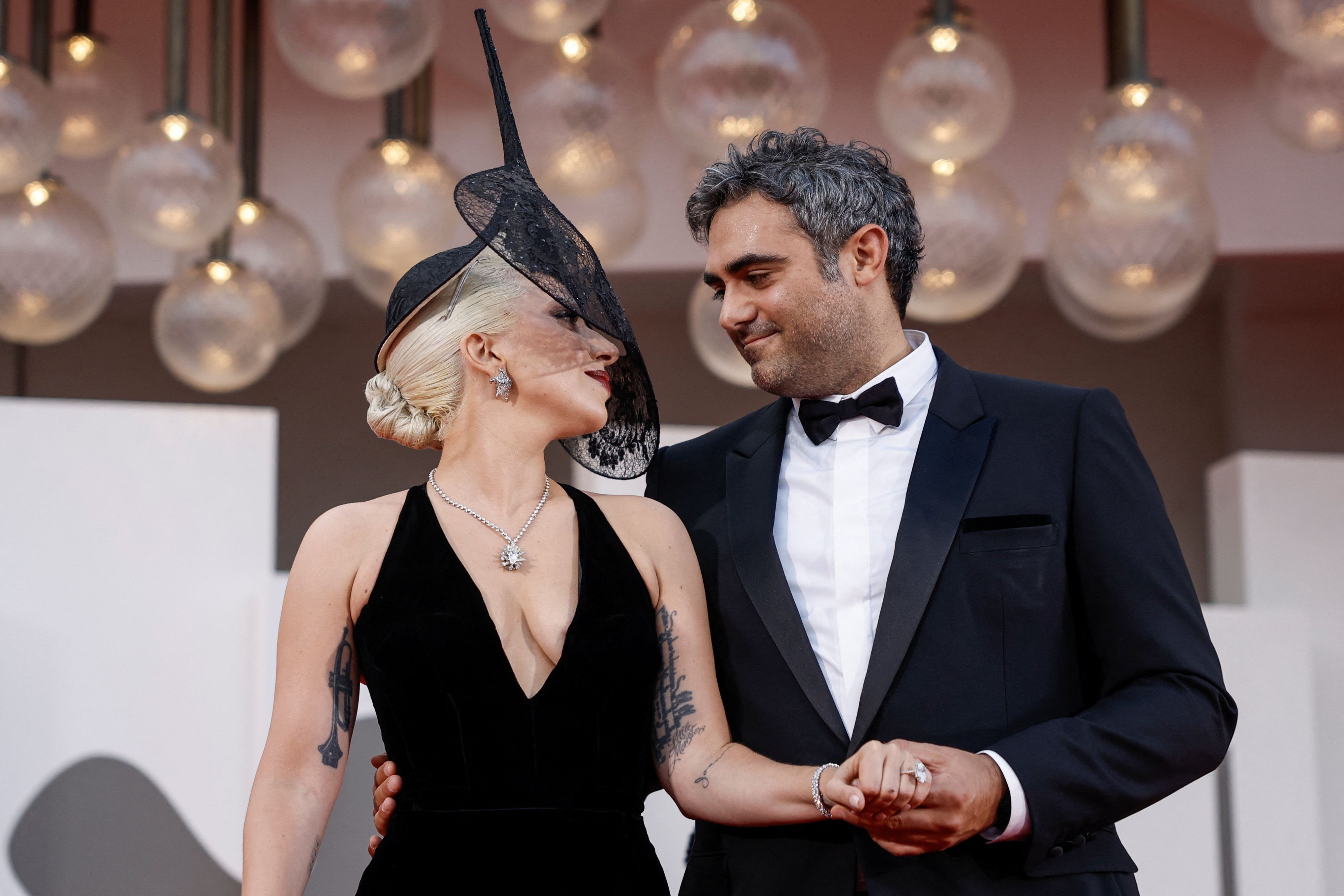 Lady Gaga und Michael Polansky, das Paar ist seit 2024 verlobt und hält sein Privatleben streng unter Verschluss.