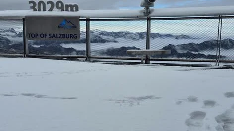 Am Kitzsteinhorn liegen bereits acht Zentimeter Schnee.