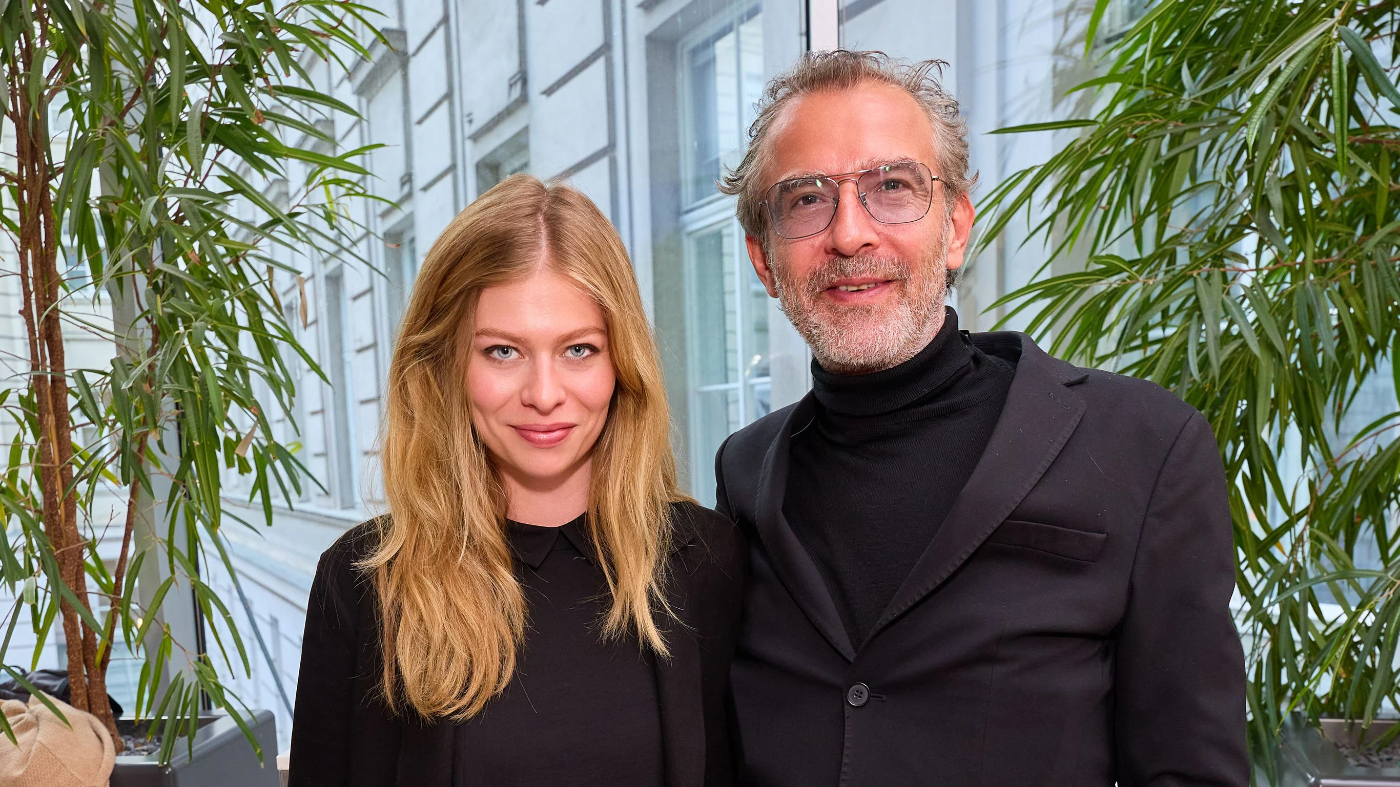 Zoe Straub mit Vater Christoph bei einem Polit-Empfang im Rahmen des ESC Eurovision Contest 2026.